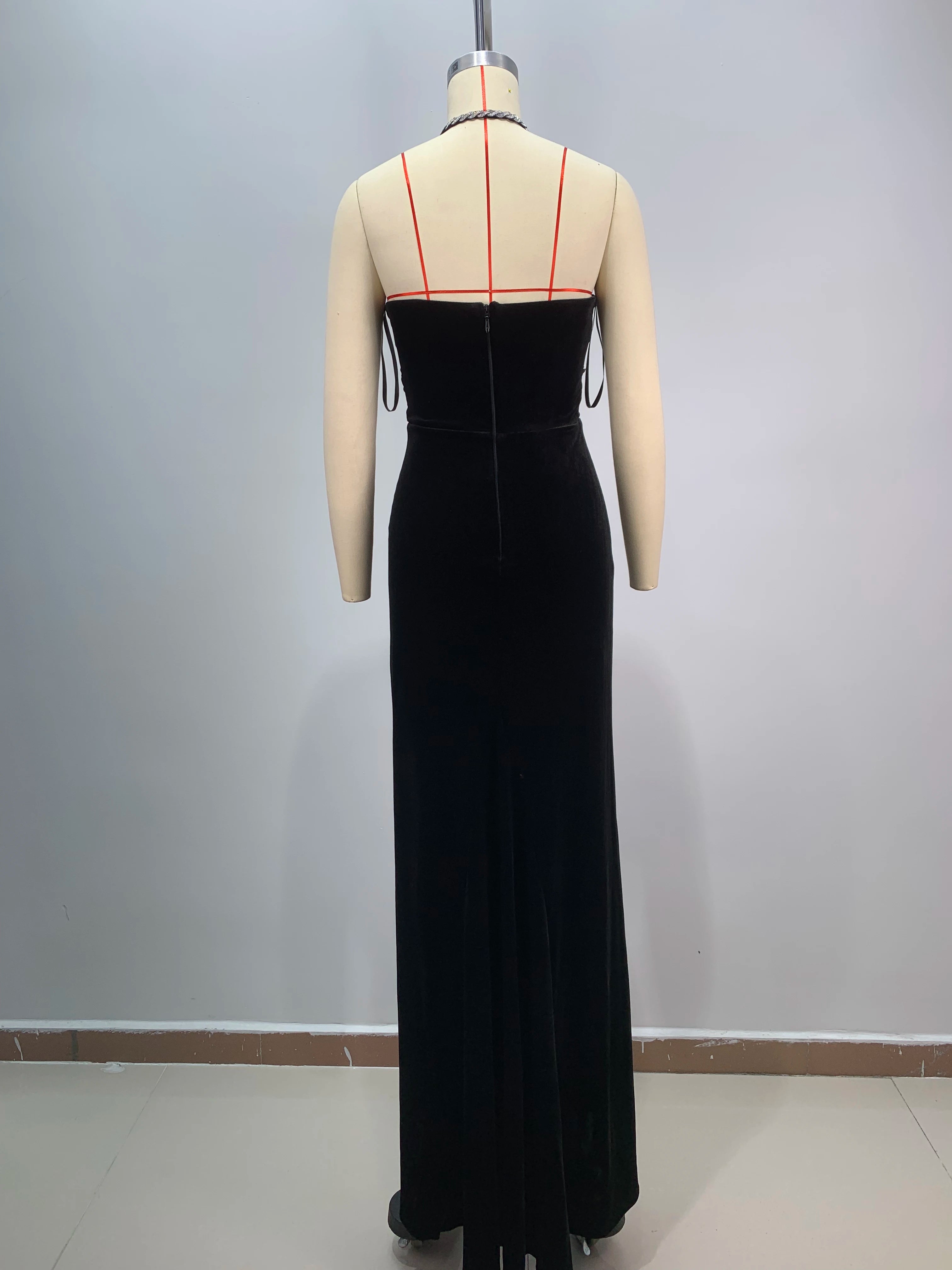 Top Women Sexy Halter Off the Shoulder Shinning Crystal Velvet Bodycon Long Dress High Split Fashion Evening Party Dress