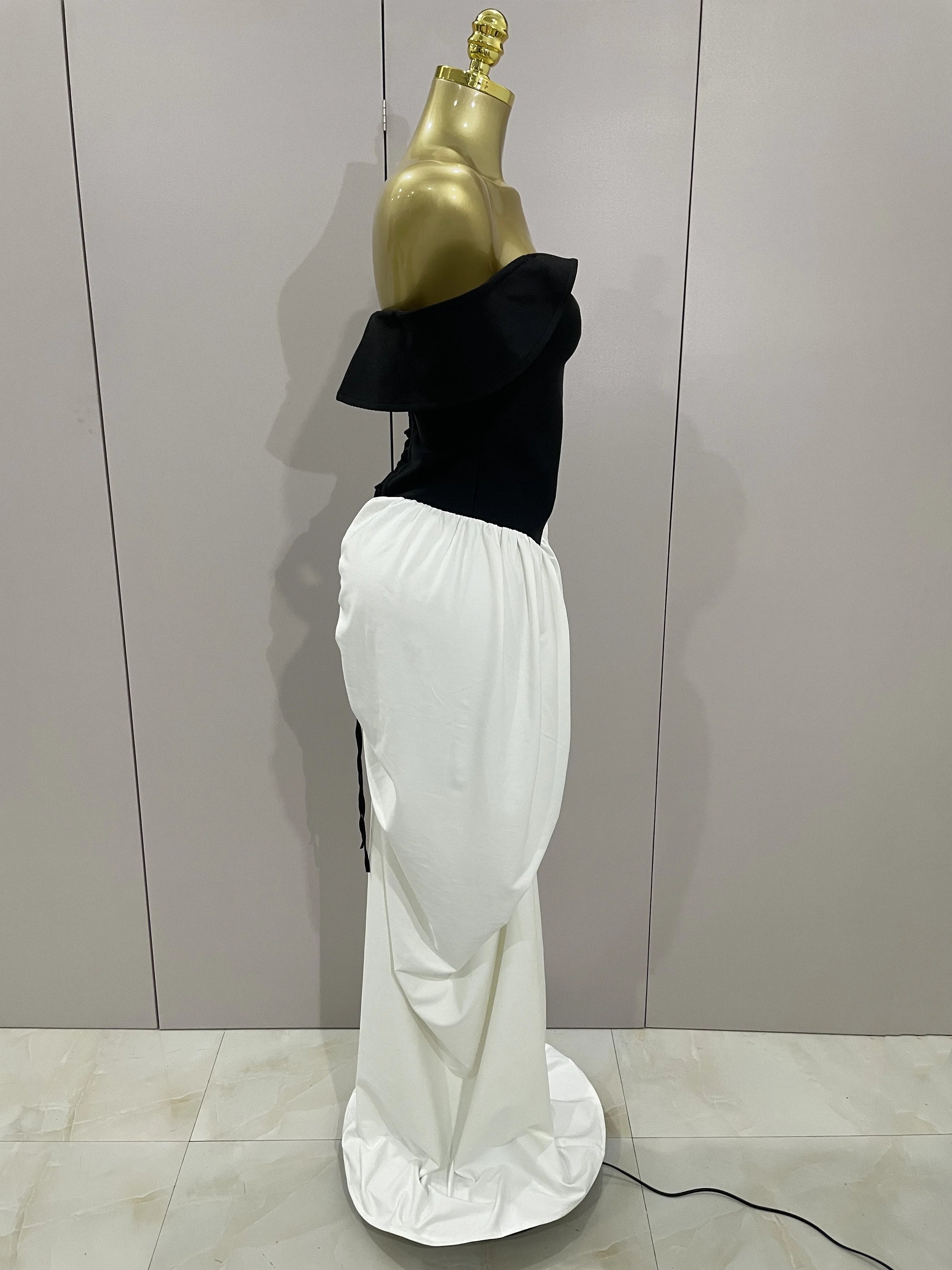 Sexy V Neck off-The-Shoulder Black And White Splicing Mermaid Floor-length dress 2025 Women Formal Evening Birthday Party Dress