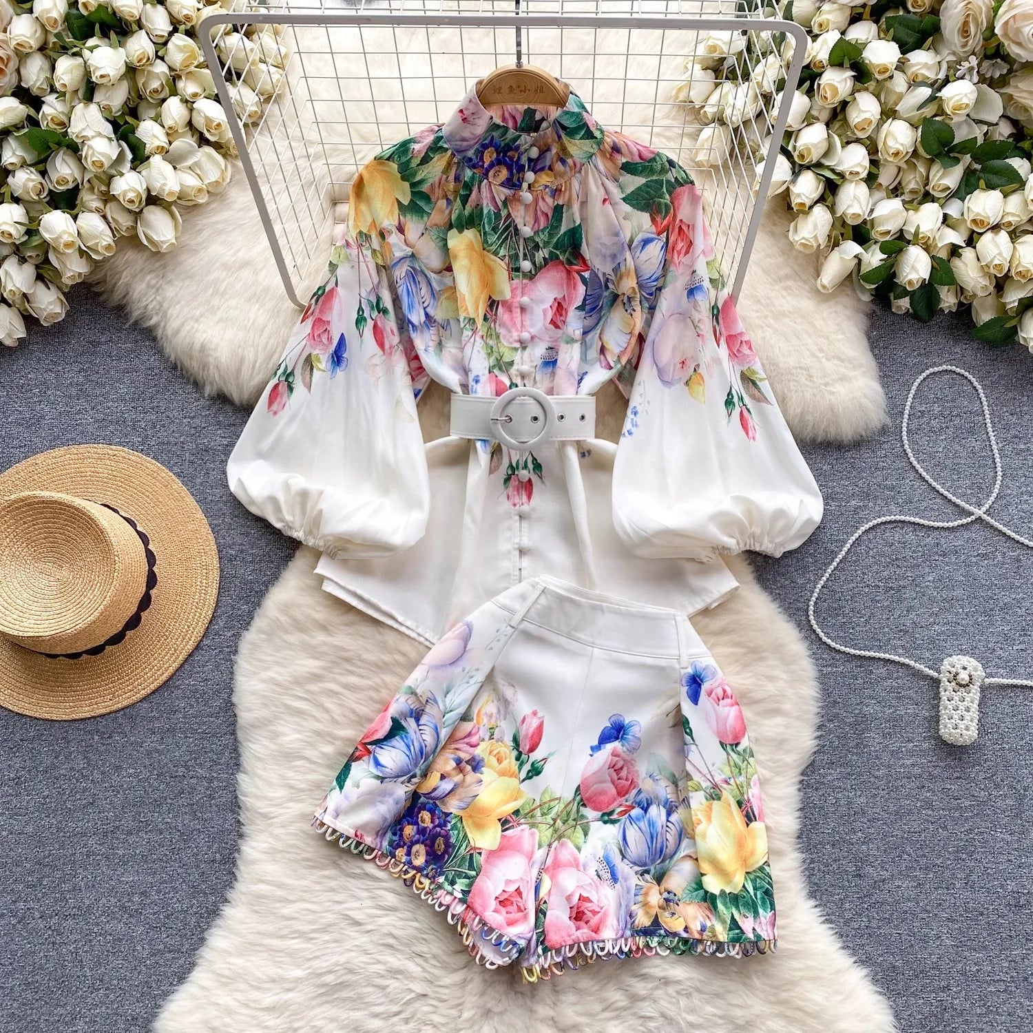 Summer Runway Two Piece Shorts Suit Women Stand Lantern Sleeve Printed Loose Belt Blouses + Hollow Hem Shorts Matching Sets 6227 apricot