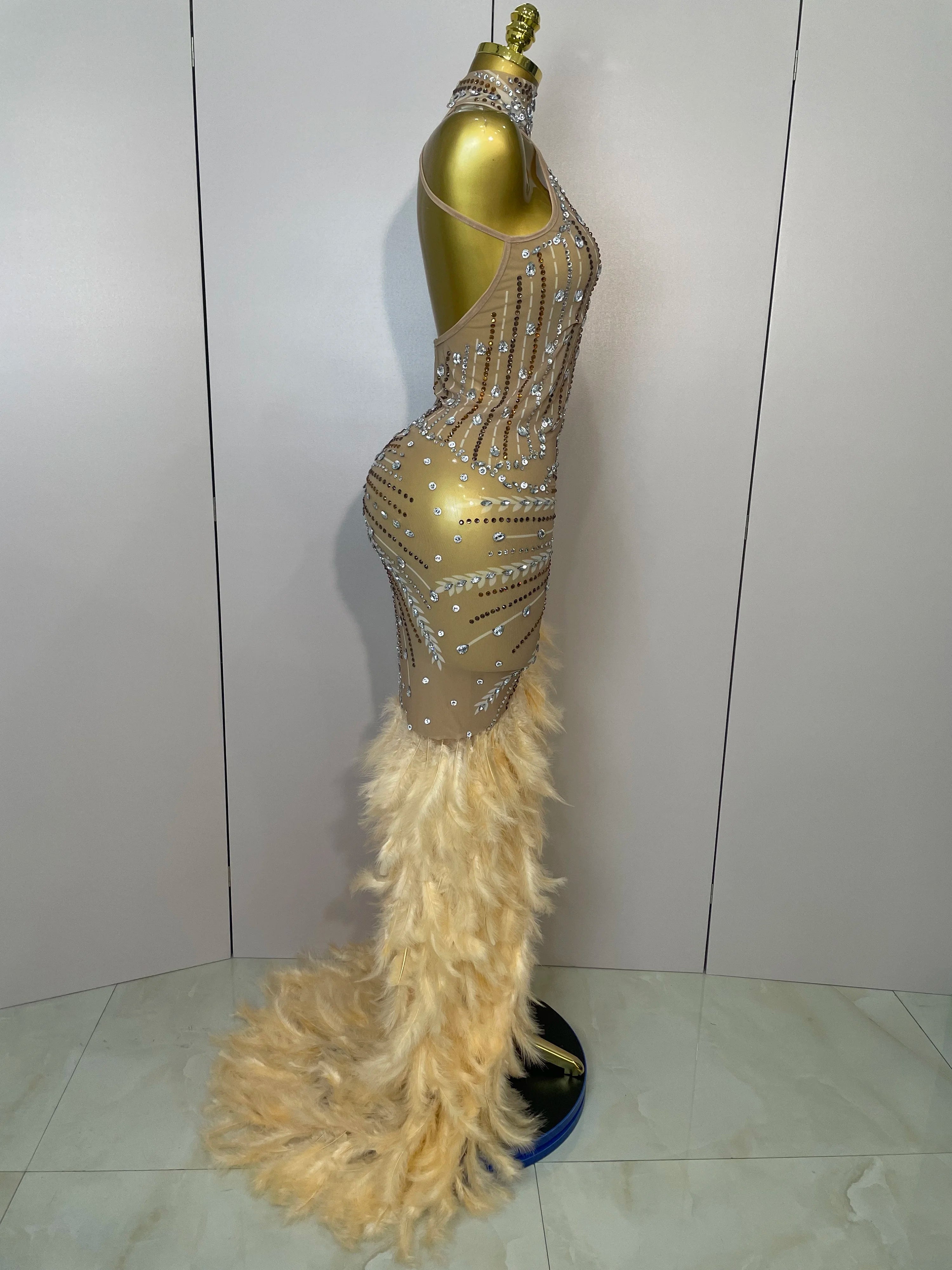 Sparkly Sexy Crystal Floor-Length Feathers Maxi Dress 2025 Elegant Evening Party Birthday Performance Prom Dance Stage Costume