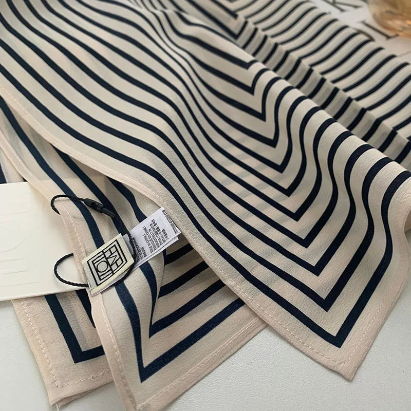 Letter Stripe Printted Silk Square Scarf For Women 100% Silk Headscarf Bandanas Brand Female Fashion Neckerchief Designer Scarve