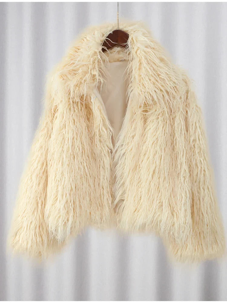 Winter New Fashion Solid Fluffy Fur Coat Women High Street Luxury Lapel Collar Faux Fur Jacket Female Casual Overcoats