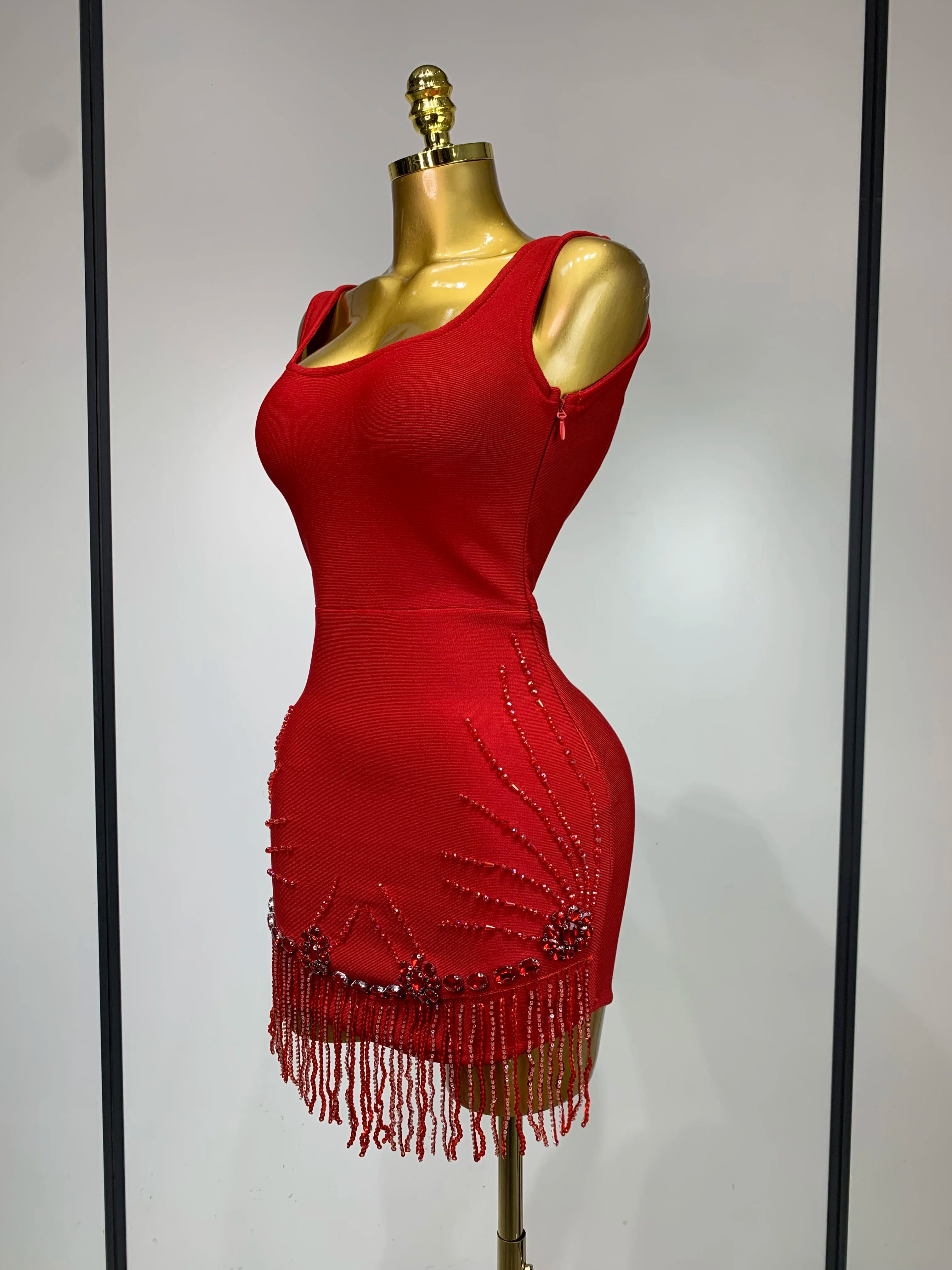 Women Sexy Sleeveless Bandage Dresses Fashion Beading Tassel Clothes Club Evening Party Birthday Elegant Bodycon Dresses
