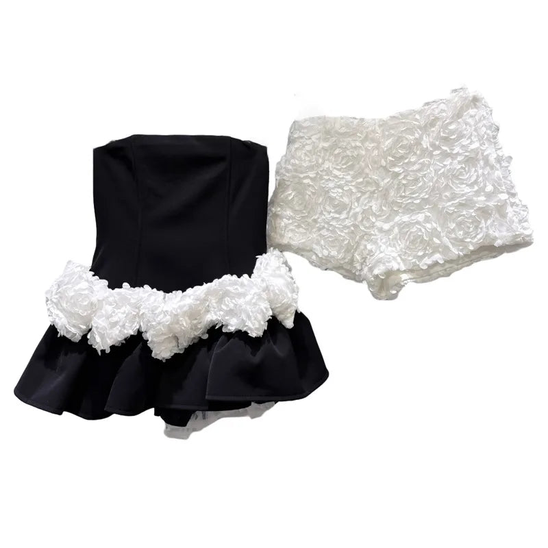 Winter New Sweet Fashion Ruched Floral Fishbone Strapless Dress With Solid Color Shorts Set For Women 11A07946