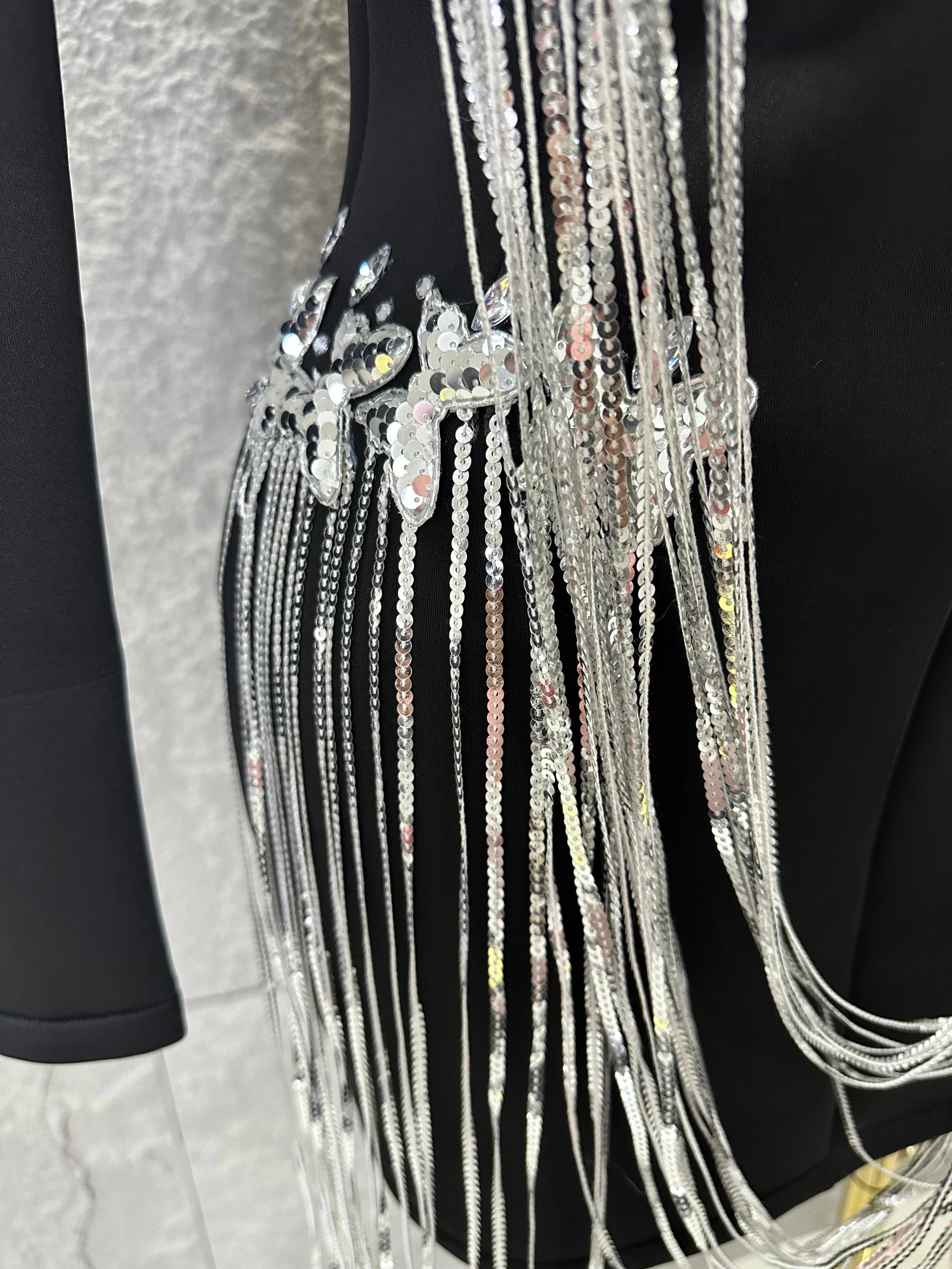 Luxury Black Blazer Mini Dress Deep V Neck Silver Crystal Beaded Butterfly Long Tassel Formal Evening Cocktail Gala Party Gown