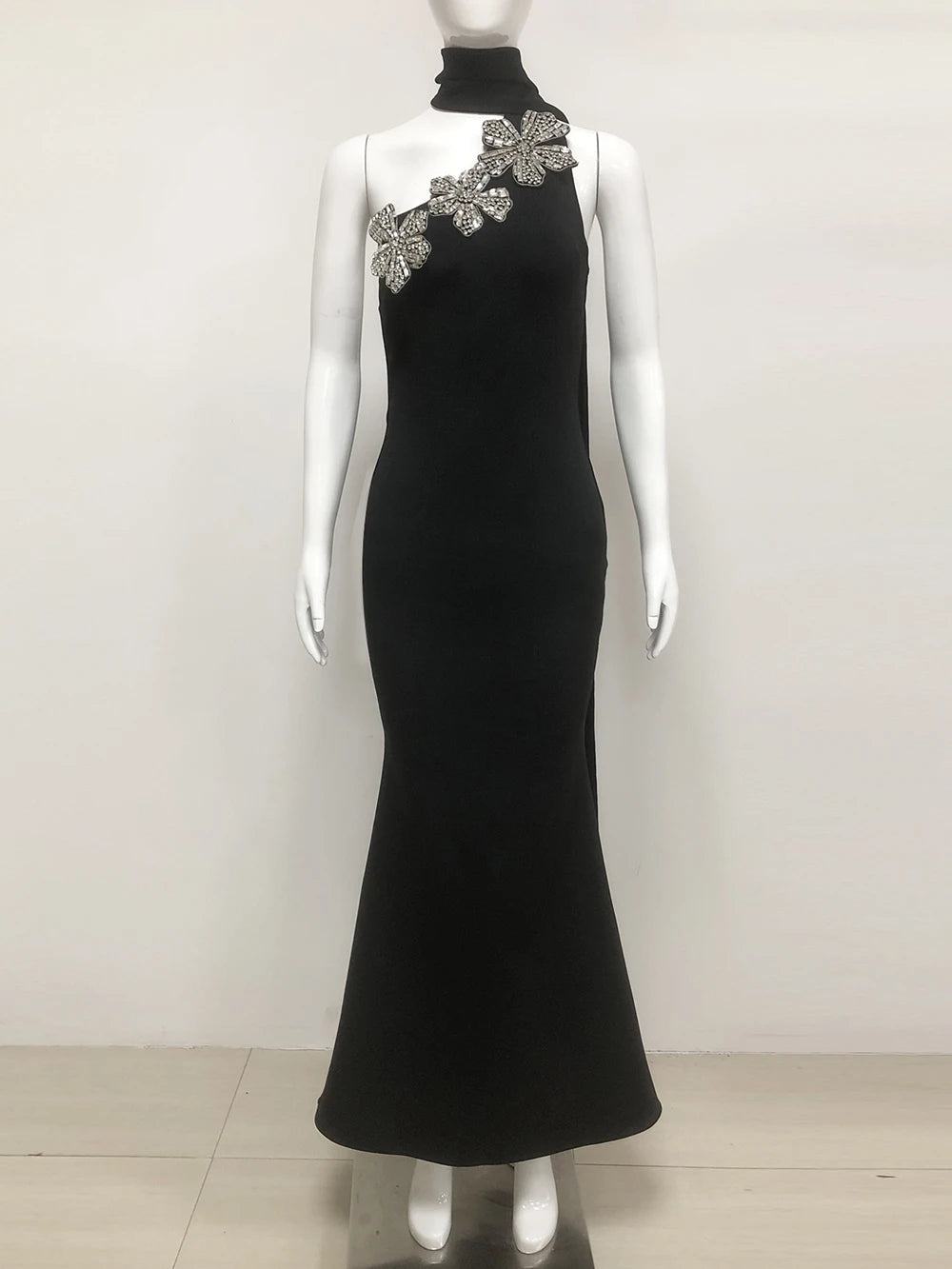 Elegant Solid Diamond Flower Bandage Women Halter Dress Off Shoulder Sleeveless Backless Slim Female Maxi Dresses 2025 Lady Robe