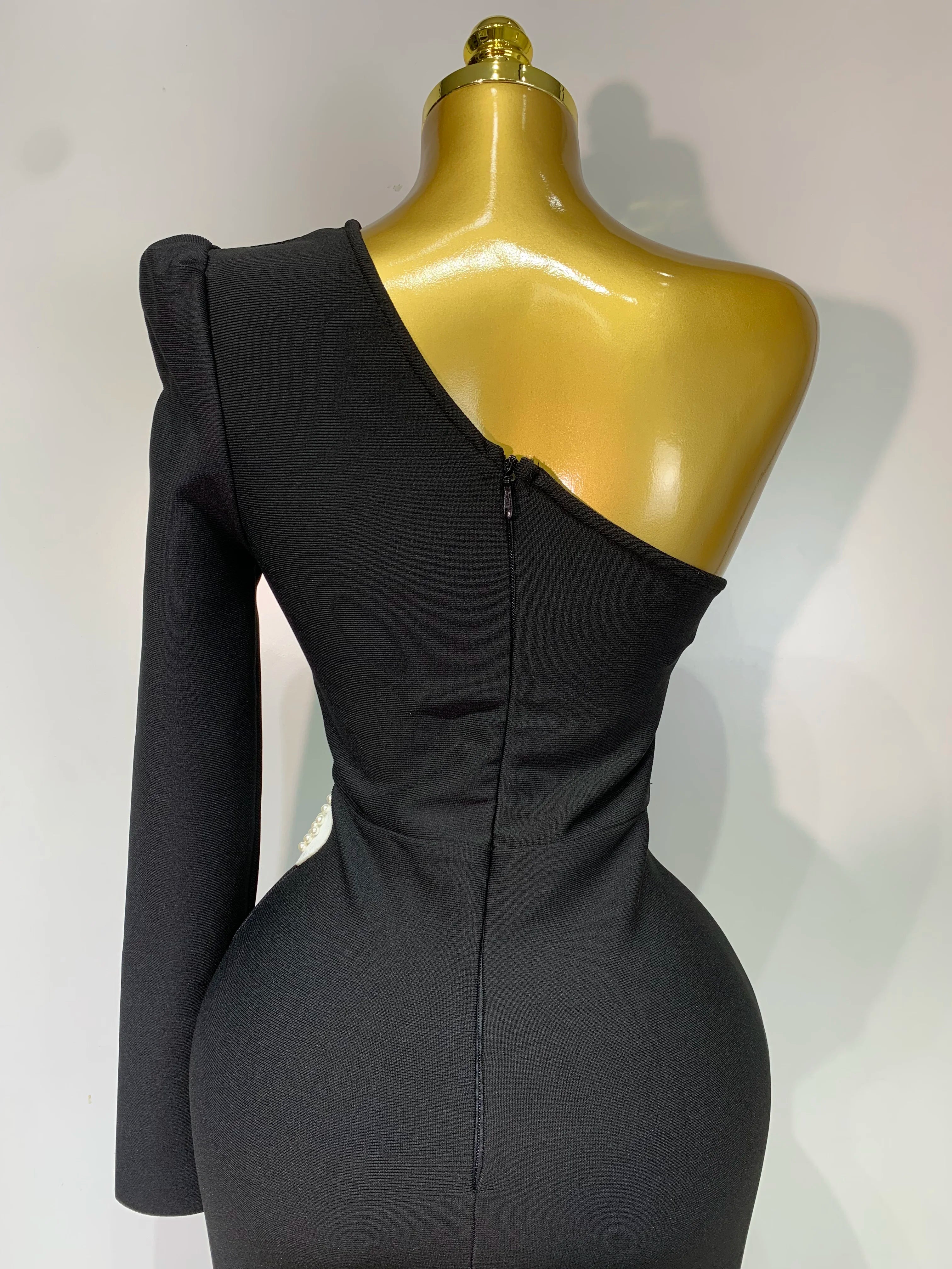 Women Elegant Luxury Black Bandage Party Dress Single Sleeve Cut Out White Pearl Embroidery Flower Midi Long Evening Prom Gowns