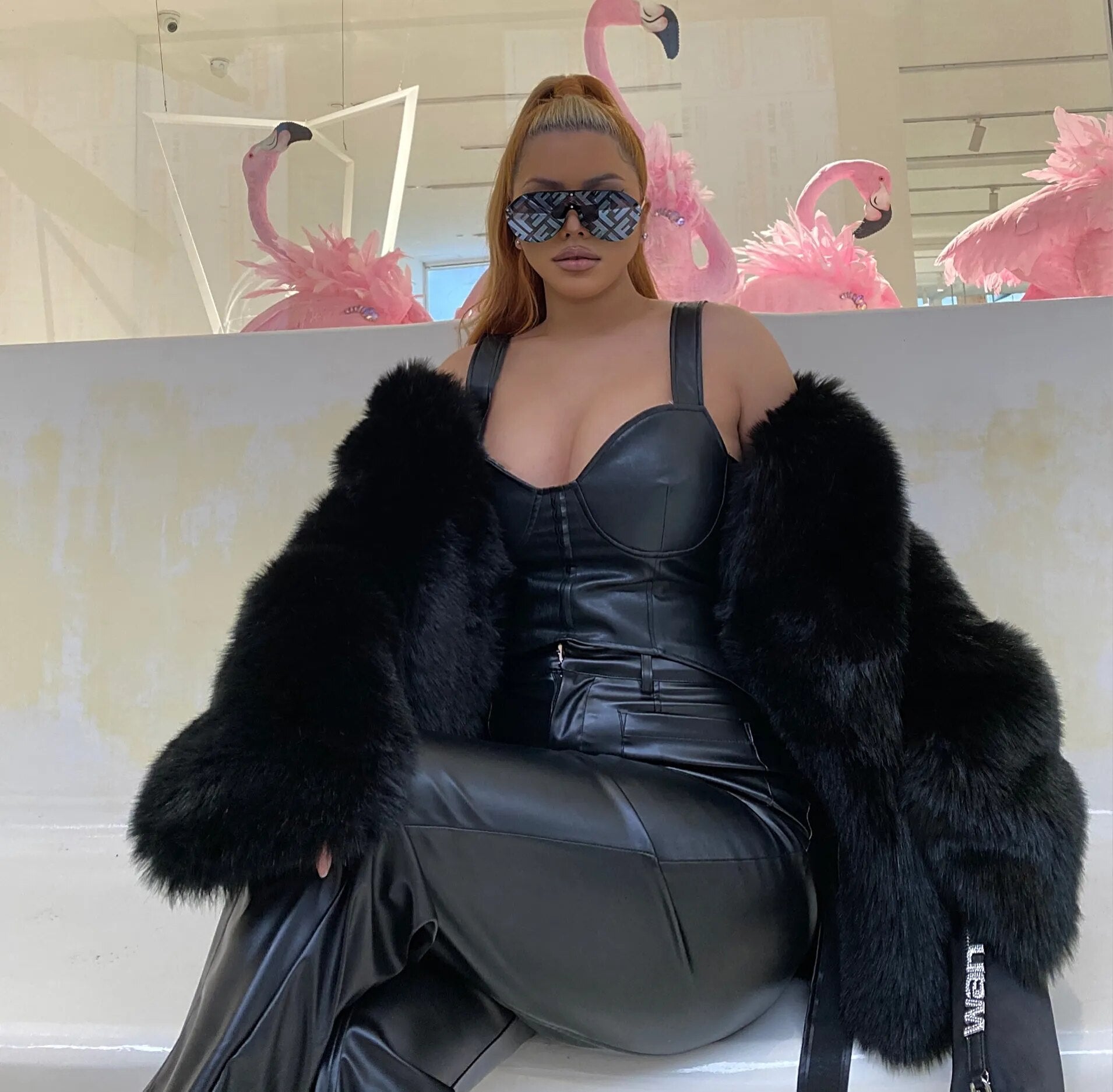 Super Hot Women's winter coats Elegant Blue Faux Fur Coats Female clothing Long Sleeve Thick Warm Outerwears Lady Oversize B black