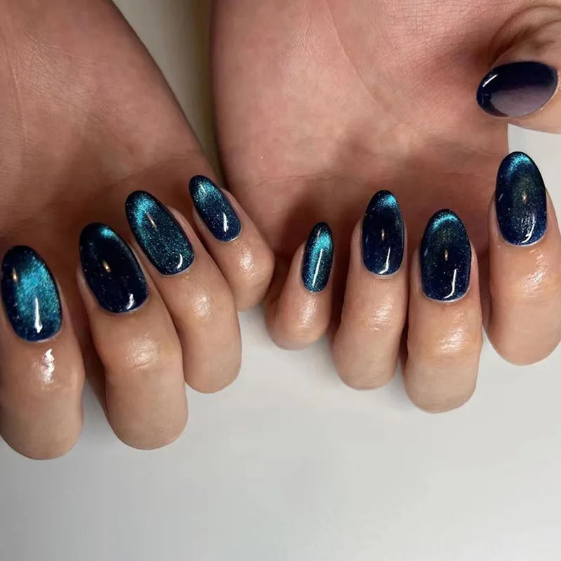 24Pcs Solid Color White Fake Nail Short Almond False Nails with Design Wearable Oval Press on Nails Finished Full Cover Nail Tip 576