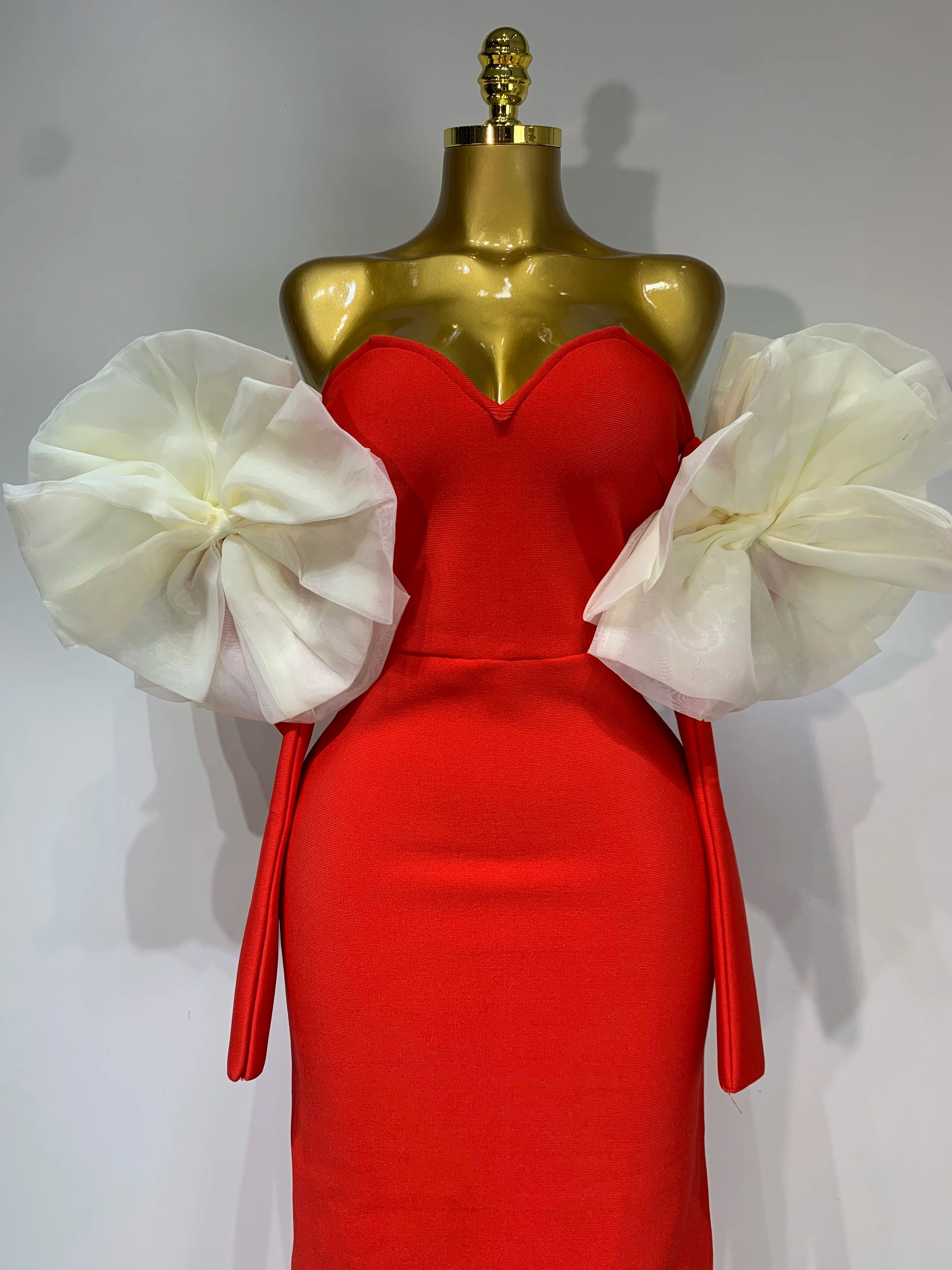 Sexy Off Shoulder Women Red Bodycon Bandage Dress 2025 Long Sleeved Celebrity Elegant Backless Dress Luxury Birthday Dresses