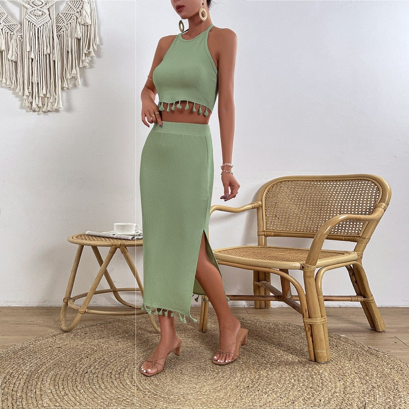 Women's Knitted 2-Piece Skirt Sets for Summer Women's Suit 2024 New Solid halter Strap+Tassel Maxi Split Skirt Sets