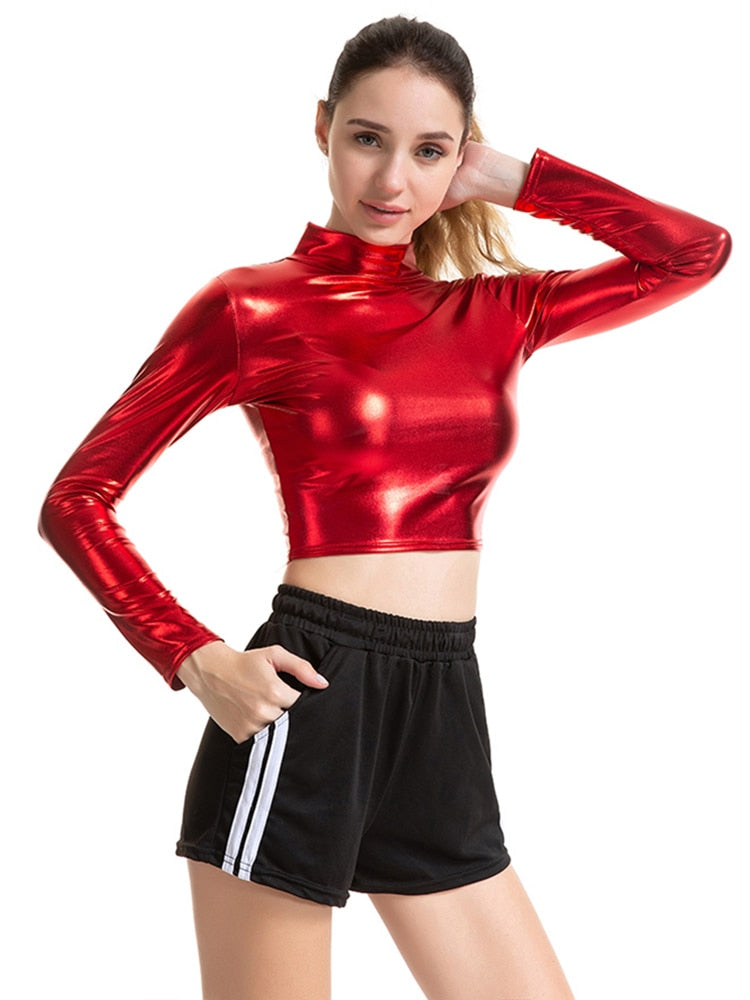 PU ショートトップ女性光沢のあるレザートップハイストリートタートルネックダンスクラブウェア長袖トップスゴールドシルバー衣装 Tシャツ