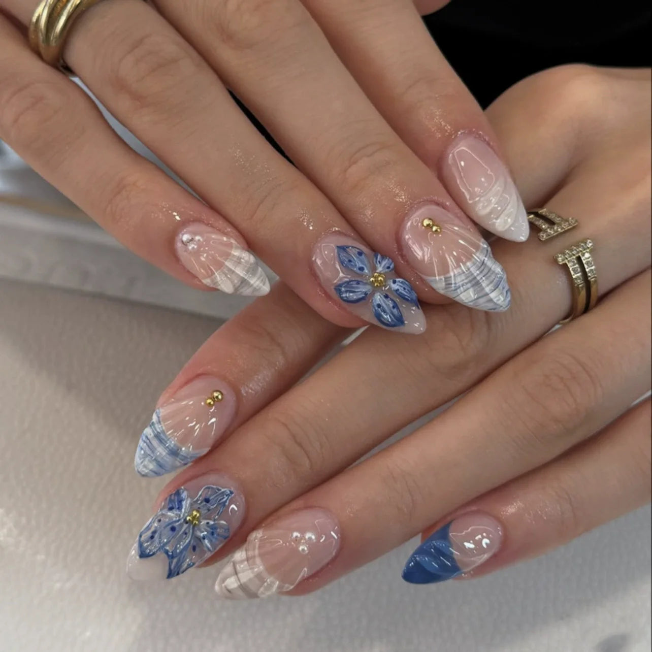 24Pcs 3D Water Ripple Wearable Almond Nail Tips Blue Ocean Shell Design Manicure Colorful Flower Pearl Detachable False Nail Set 2