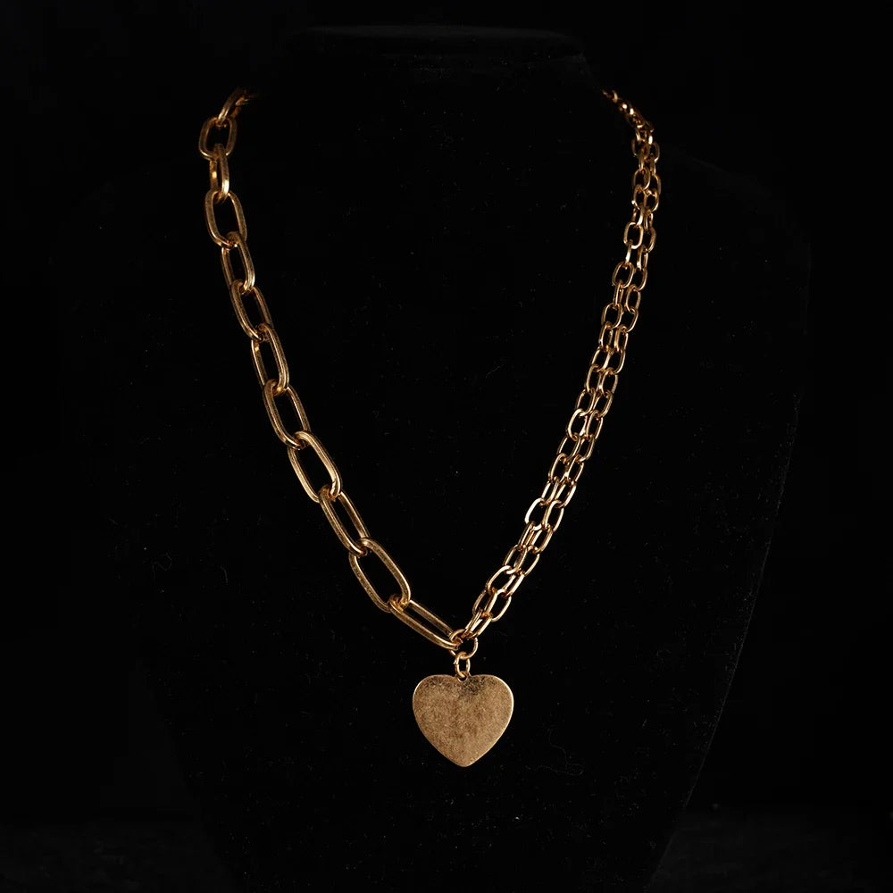 Vintage French Necklace for Women Ancient Inlaid with Lapis lazuli Medieval Palace Pendant Statement Trend Jewelry Gift WB220801011G717