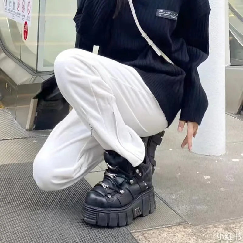 Punk Style Women Black Platform Shoes Metal Decor Lace-up Woman New Rock Boots Gothic Black Leather Women Sneakers Botas 2025