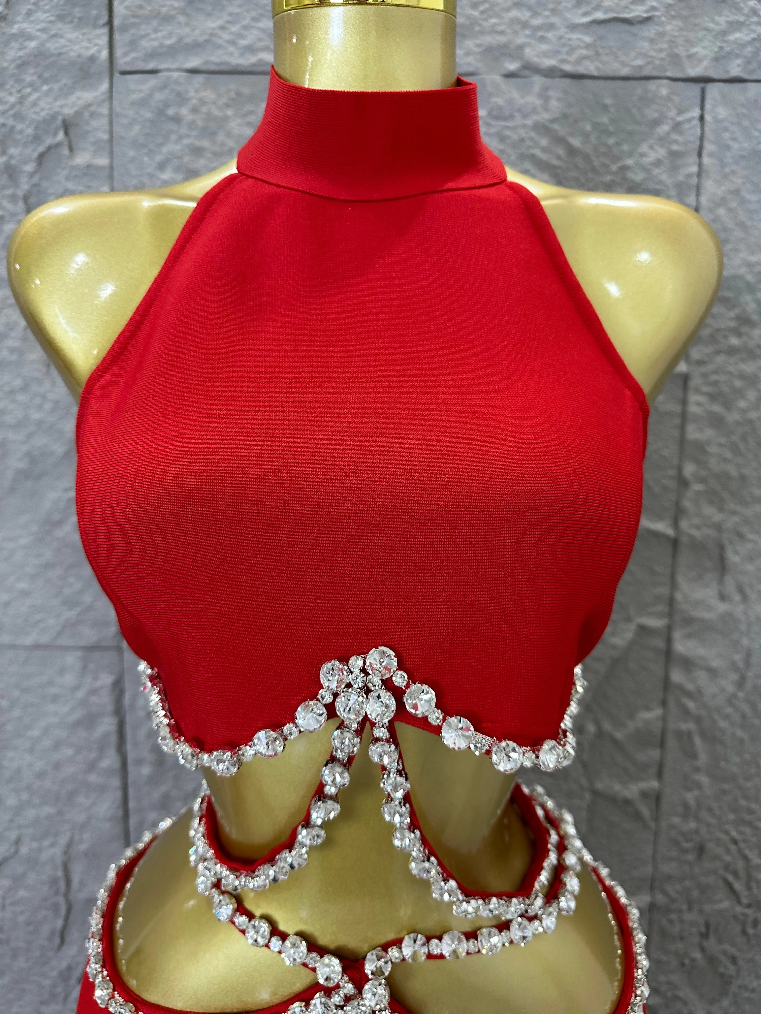 Luxurious Red Two Piece Set Women Sexy Halter Neck Crystal Cutout Crop Top Flare Pants Outfit Stage Performance Costume