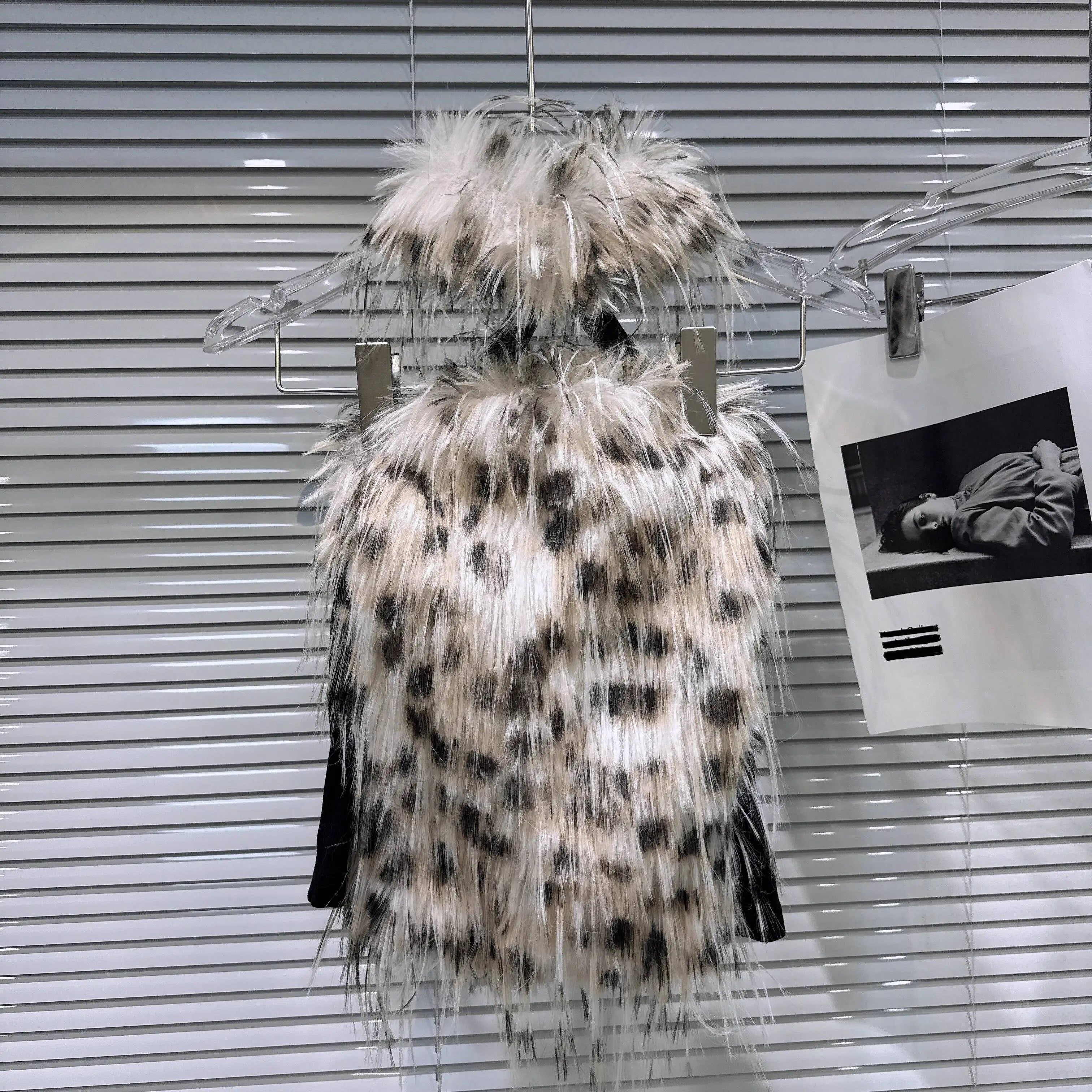 Winter New Fashion Leopard Print Contrast Color Fur Patchwork Backless Camisole For Women Halter Neck Vest 11A07607 Orange Leopard One Size