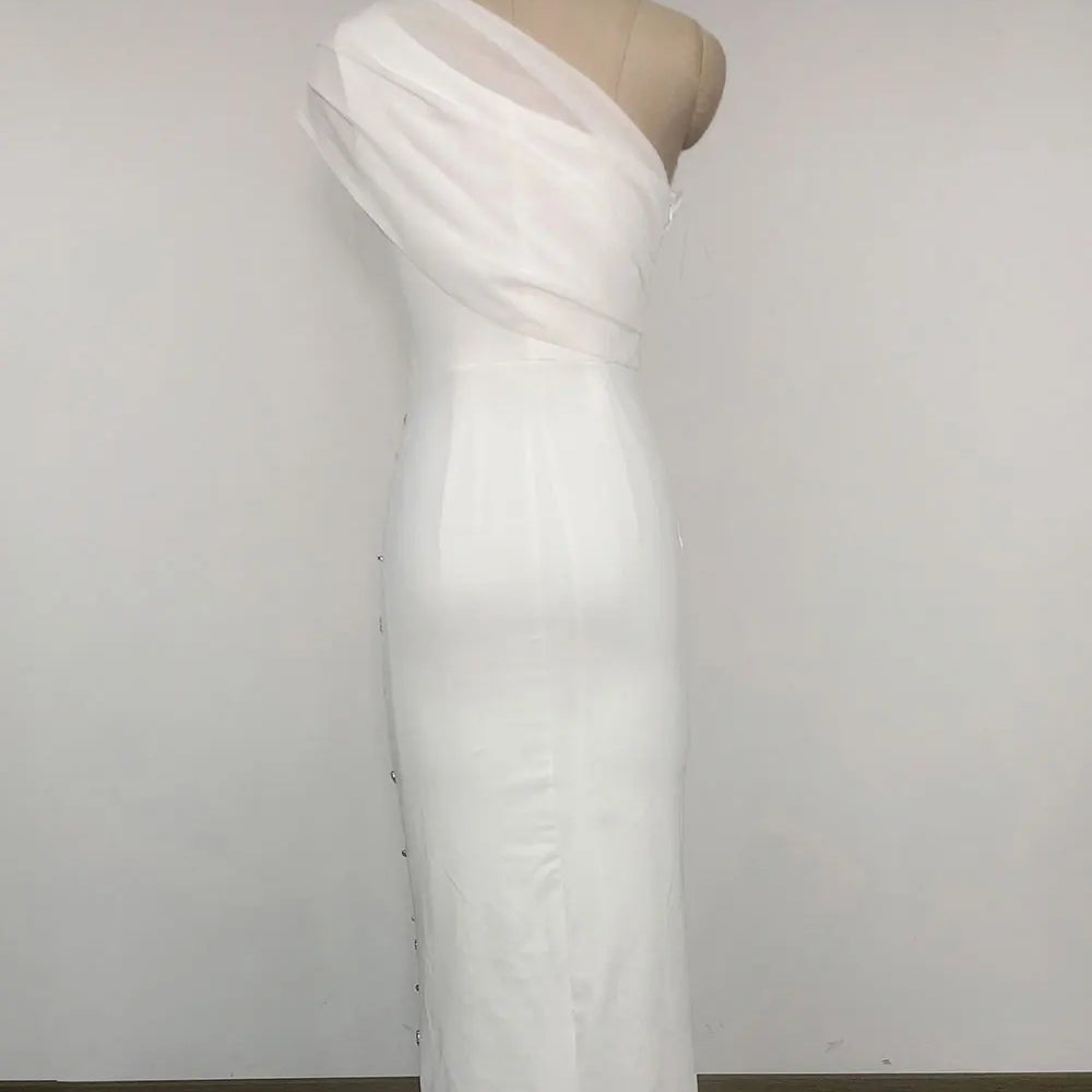 2025 Sexy Women Light Luxury Nail Bead Dress with Slant Neck and Sleeveless Bodycon Flute Patchwork Dress Evening Party Vestidos