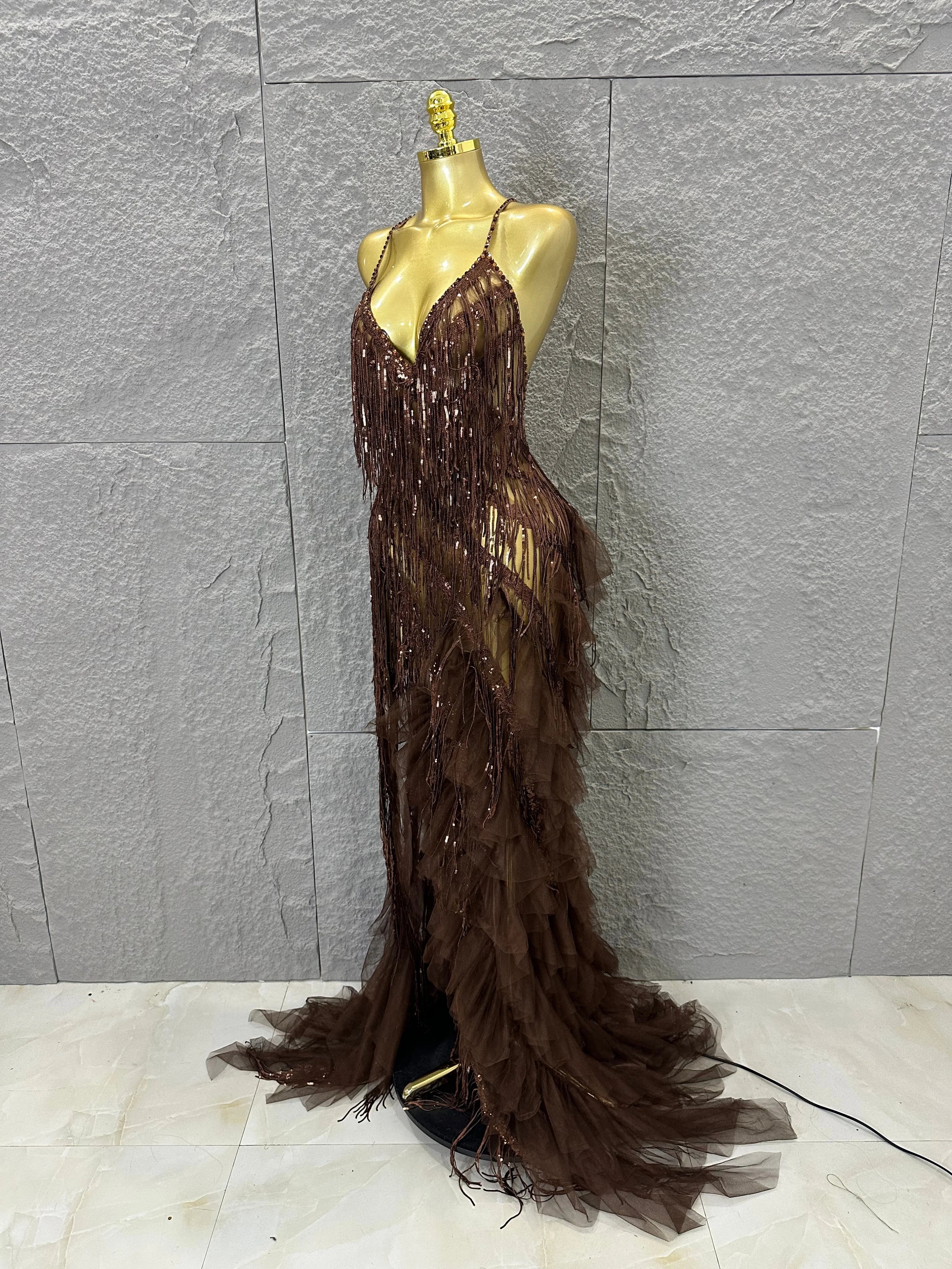 Elegant Brown Floowy Lace Women Sexy Spaghetti Strap V-Neck Tulle Ruffle High Slit Bodycon Outfit Evening Gala Party Costume