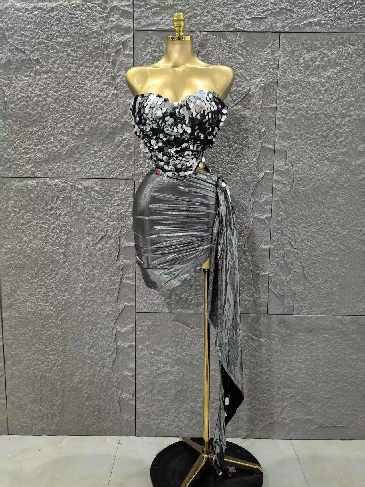 STOCK Women Sexy Shinning Sequins Strapless 2 Pieces Bodycon Mini Dress Nightclub Party Performance Costume Birthday Outfit