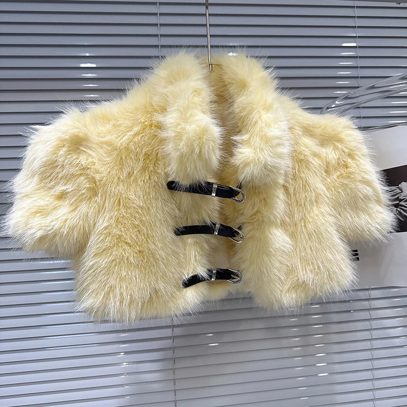 Winter New Fashionable Faux Fur Short Sleeve Coat Shawl For Women High Waist Soft Versatile Tops Female 11A07687