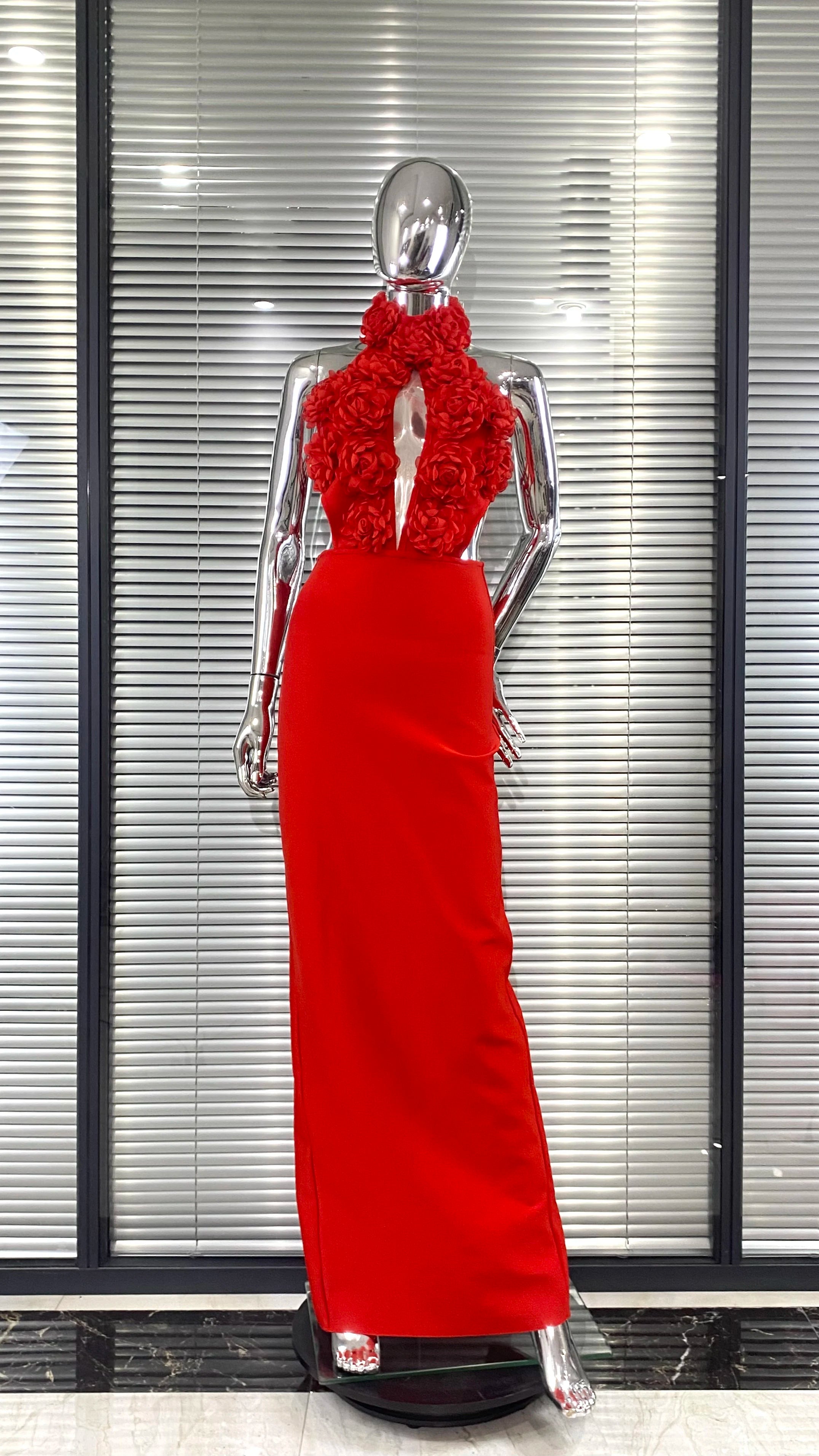 Red Color Women Sexy Halter Backless Off the Shoulder Florals Bodycon Long Bandage Dress Wedding Mermaid Celebrate Birthday Wear Red