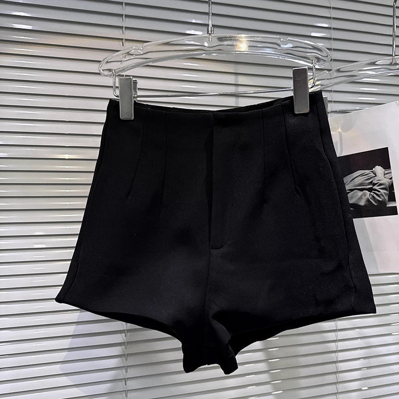 Winter New Fashion Solid Color Simple Design Woolen High-Waist Shorts For Women Black Wide-leg Short Pants 11A07611