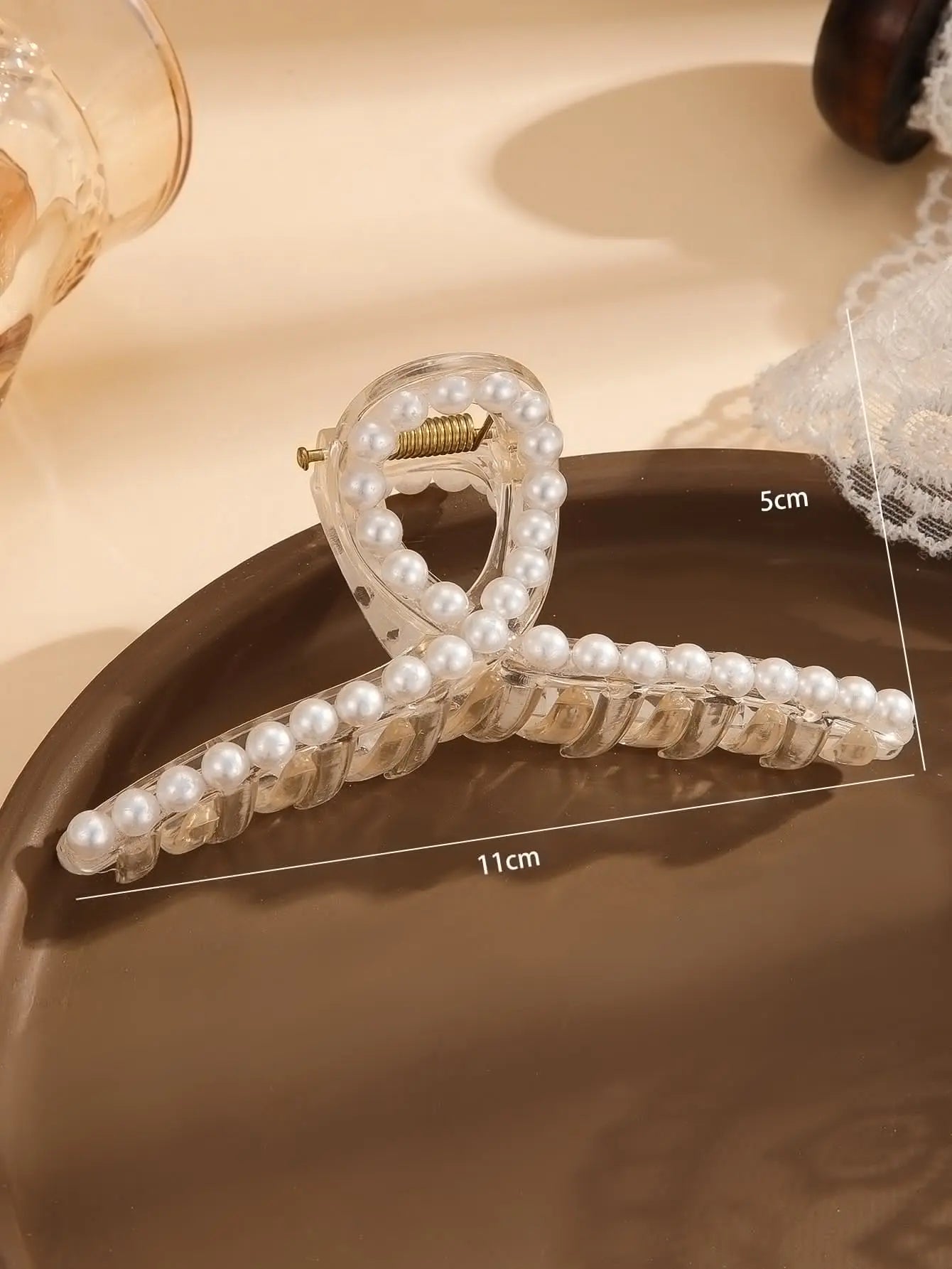 Back of head large pearl hairpin hair grab Korean version of shark clip metal pan hair grab clip simple headdress hairpin female 080-2