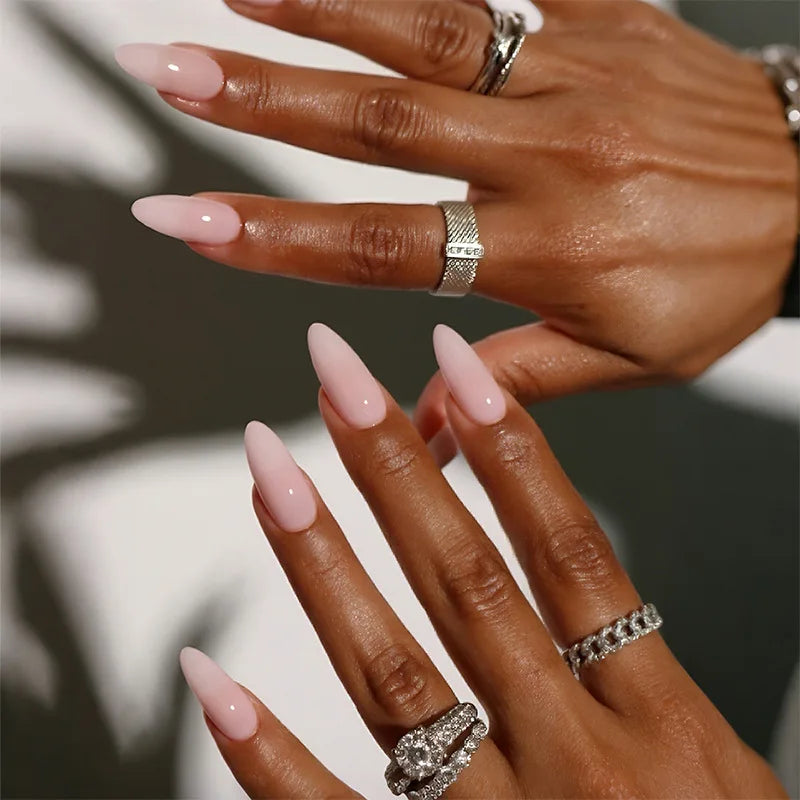 24Pcs Mid-length Almond Fake Nail with White Gradient Design Press on False Nails Round Head Wearable Full Cover Nails Tips Art 1XB1-13176