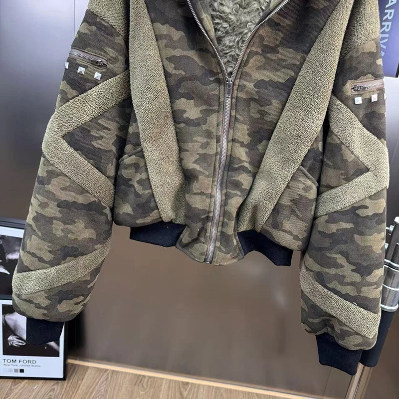 Winter Fashion Camouflage Patchwork Rivet Design Thickened Lamb Wool Coat Skirt Two-pieces Set For Women 11A07538