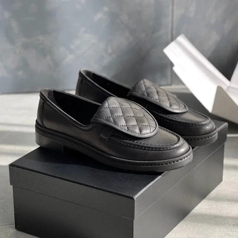 Women's round Head Thick Bottom Loafers Autumn New Black Embroidery Thread Metal Buckle Slip-on Casual Leather Shoes black