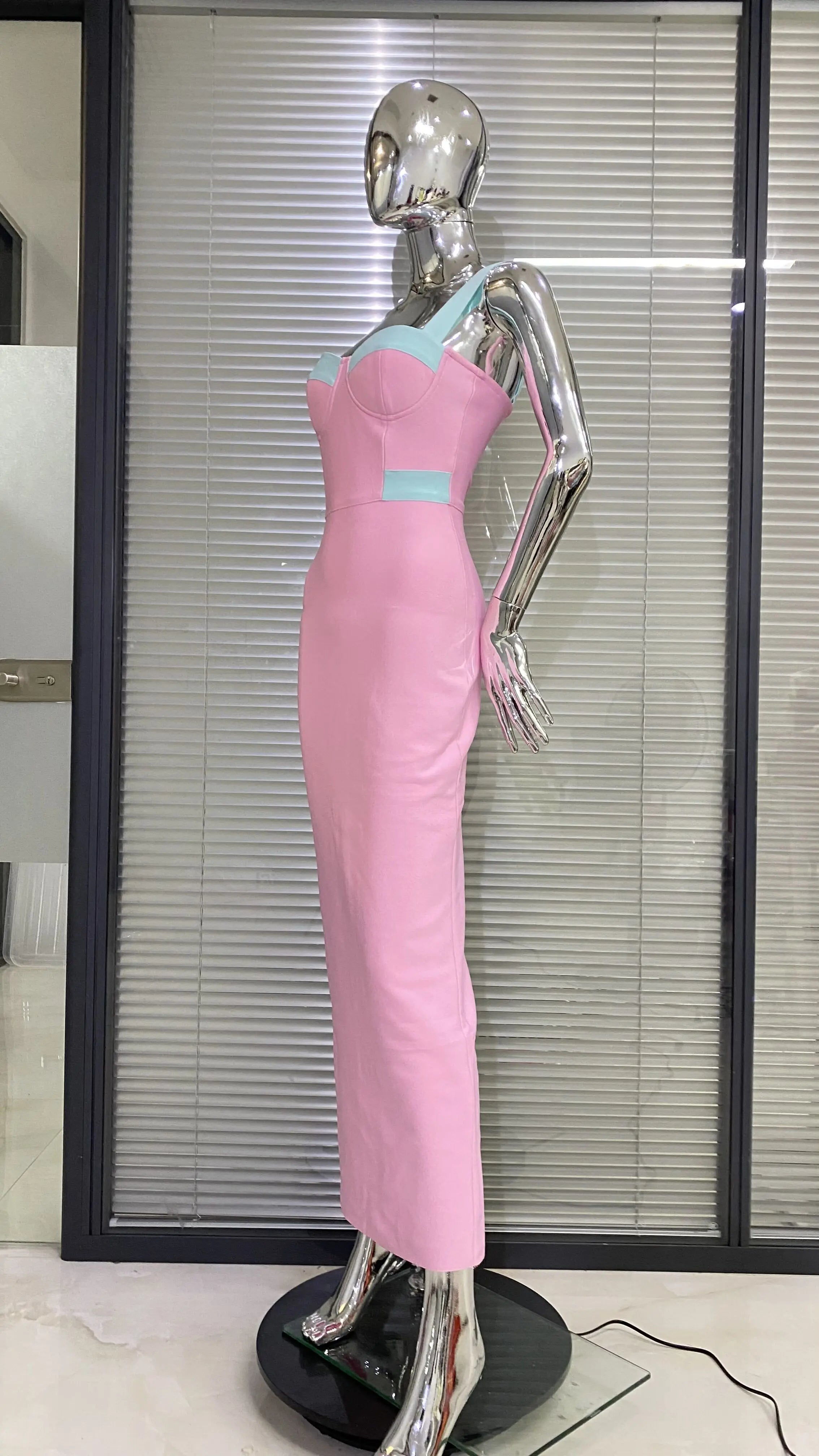 Pink Color Sleeveless Spaghetti Strap Long Bandage Dress Graceful Woman Evening Party Dress Dinner Party Vestido