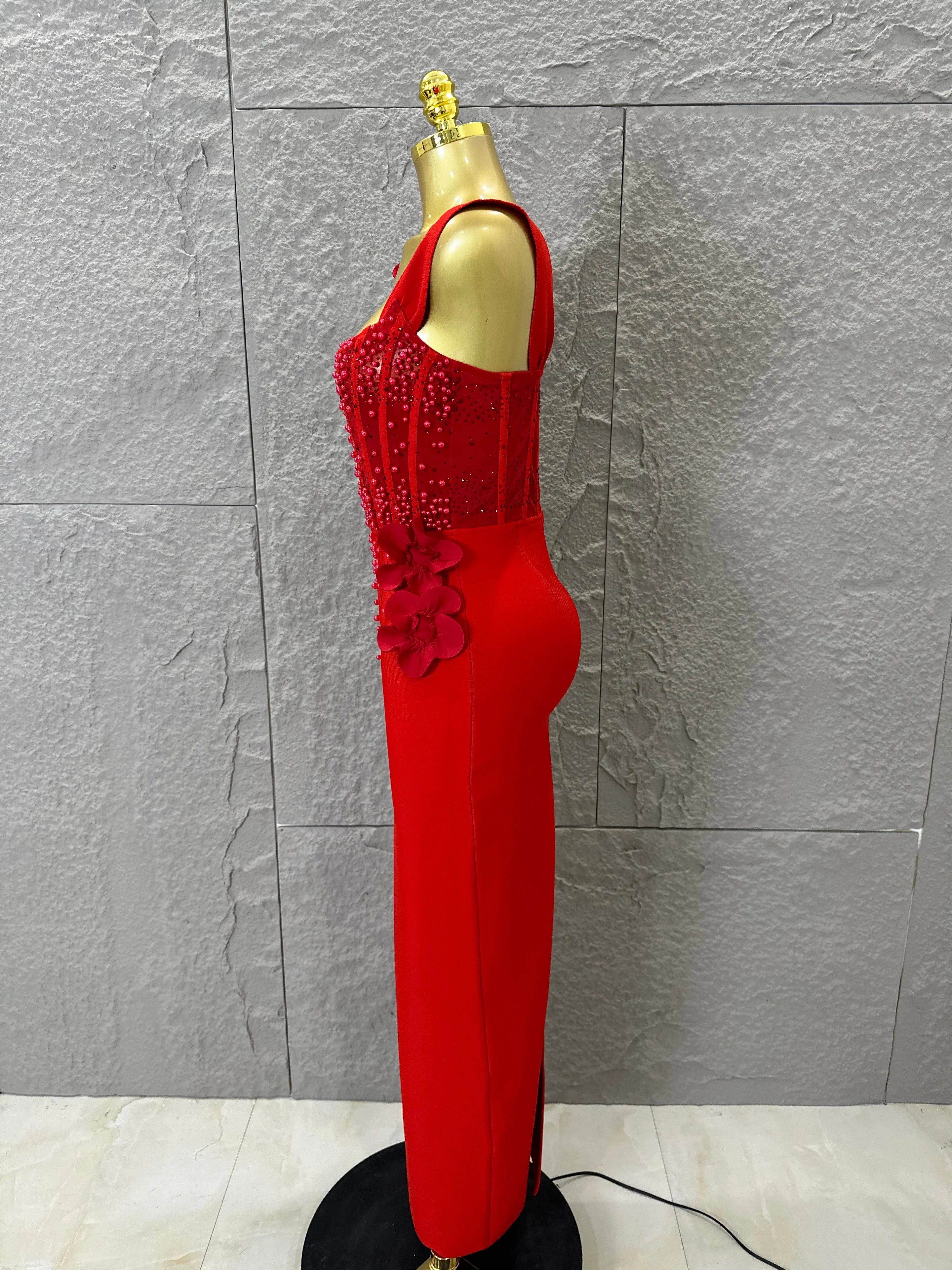 Women Sexy Sheer Mesh Corset Beaded 3D Floral Applique Form-Fitting Outfit Formal Event Party Costum Red Square Neck Maxi Dress