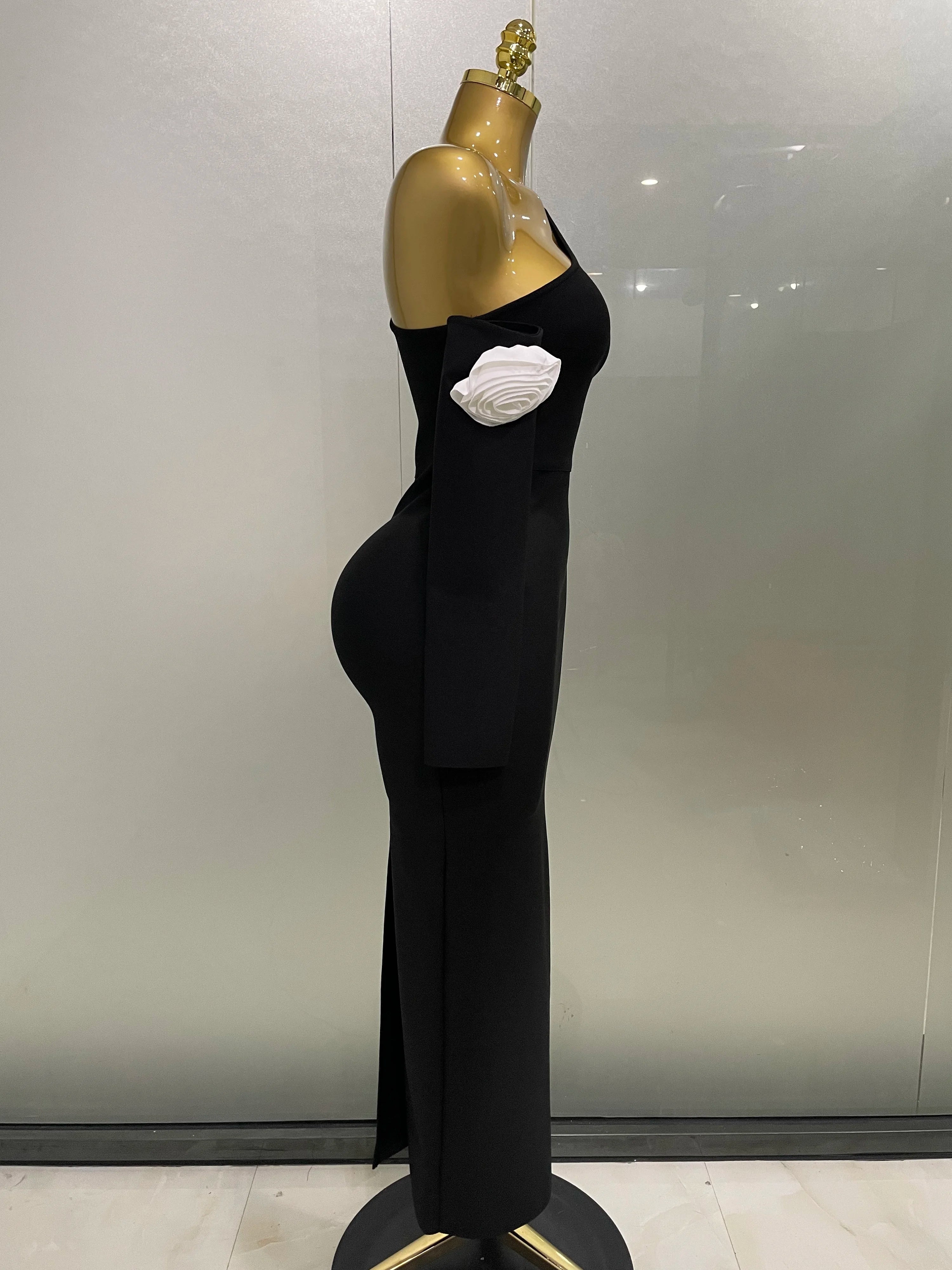 2025 New Sexy One Shoulder Key Hole Flower Maxi Long Bodycon Bandage Dress Women Knitted Elegant Evening Club Party Outfit