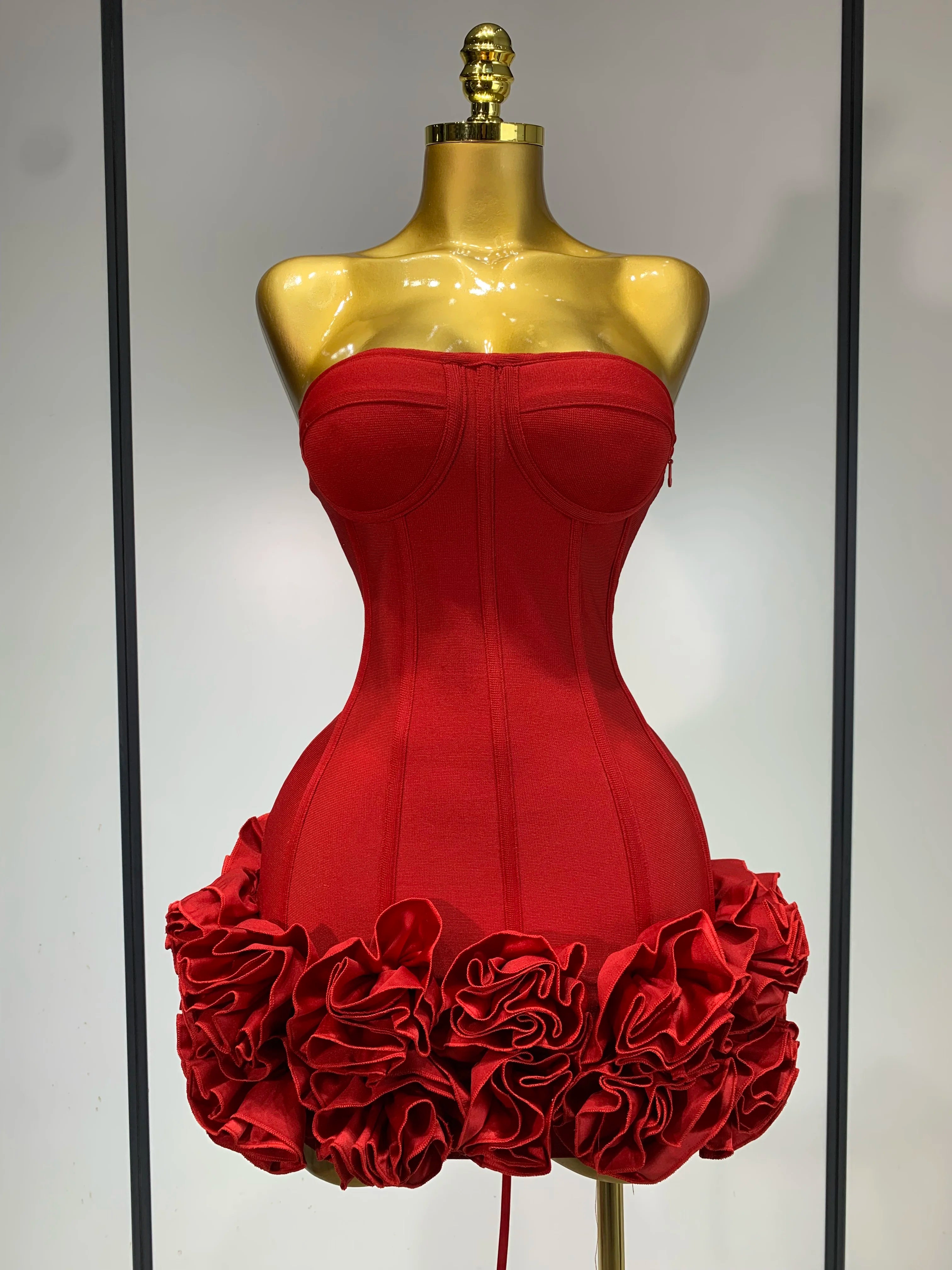 Women Sexy Strapless Backless Flower Embellished Mini Bandage Dress Bodycon Celebrity Party Cocktail Evening Party Club Dresses Red