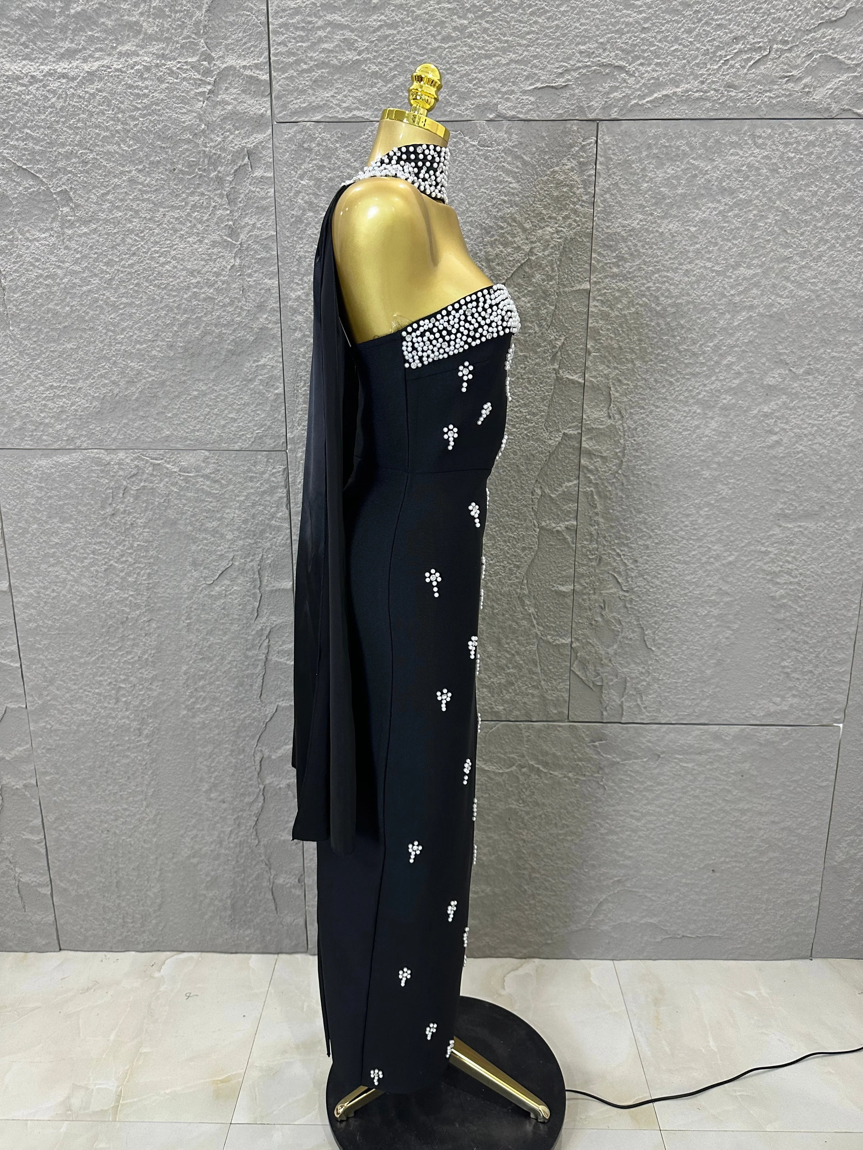 Sexy Black Pearl Studded Maxi Dress Halter Cape Bandage Bodycon Stage Birthday Party Nightclub Celebrate Photo Shoot Out