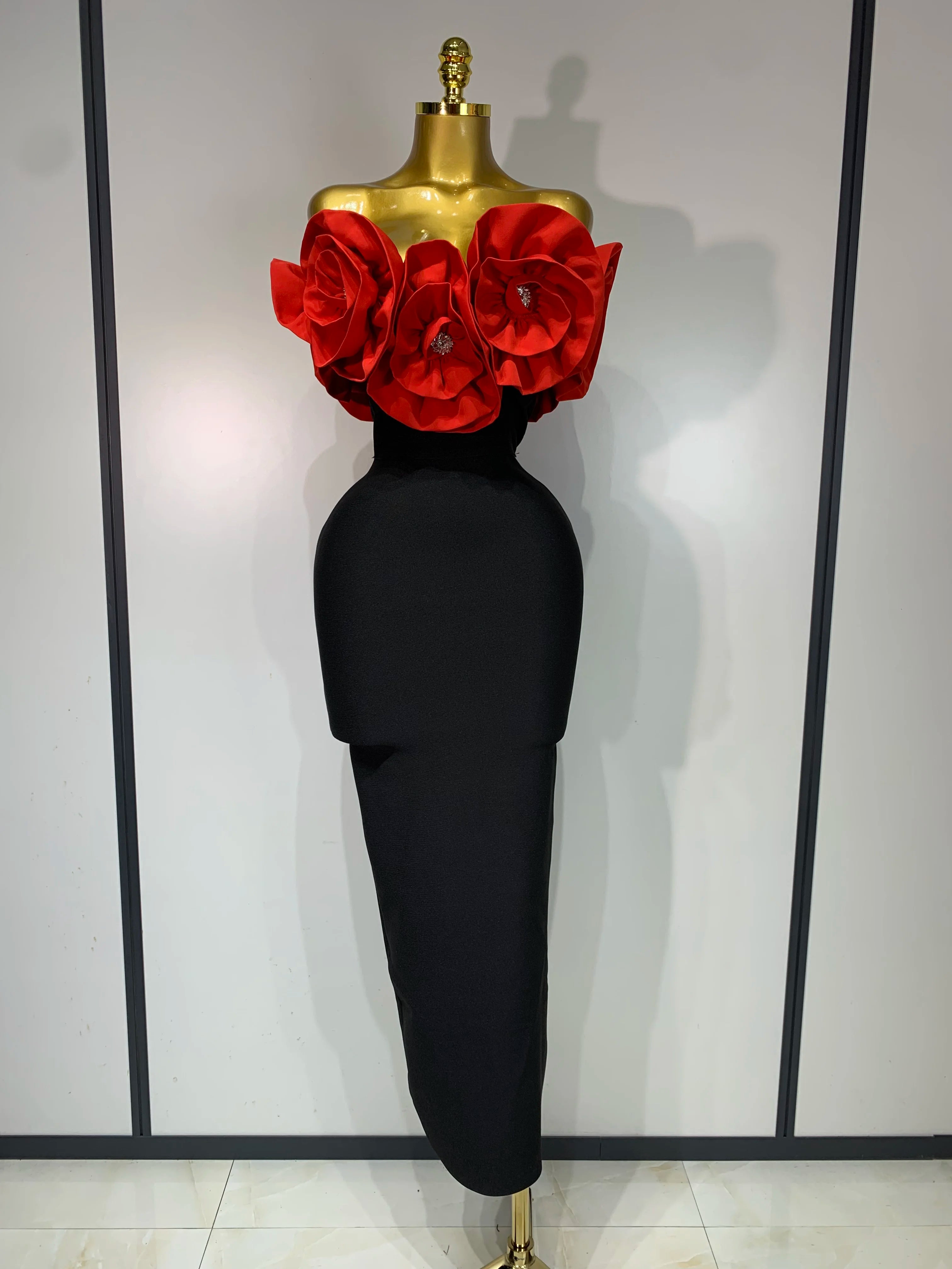 Women 2025 Sexy Off Shoulder Flower Diamonds Bodycon Bandage Dress 2025 Celebrity Elegant Evening Luxury Birthday Party Dresses Red
