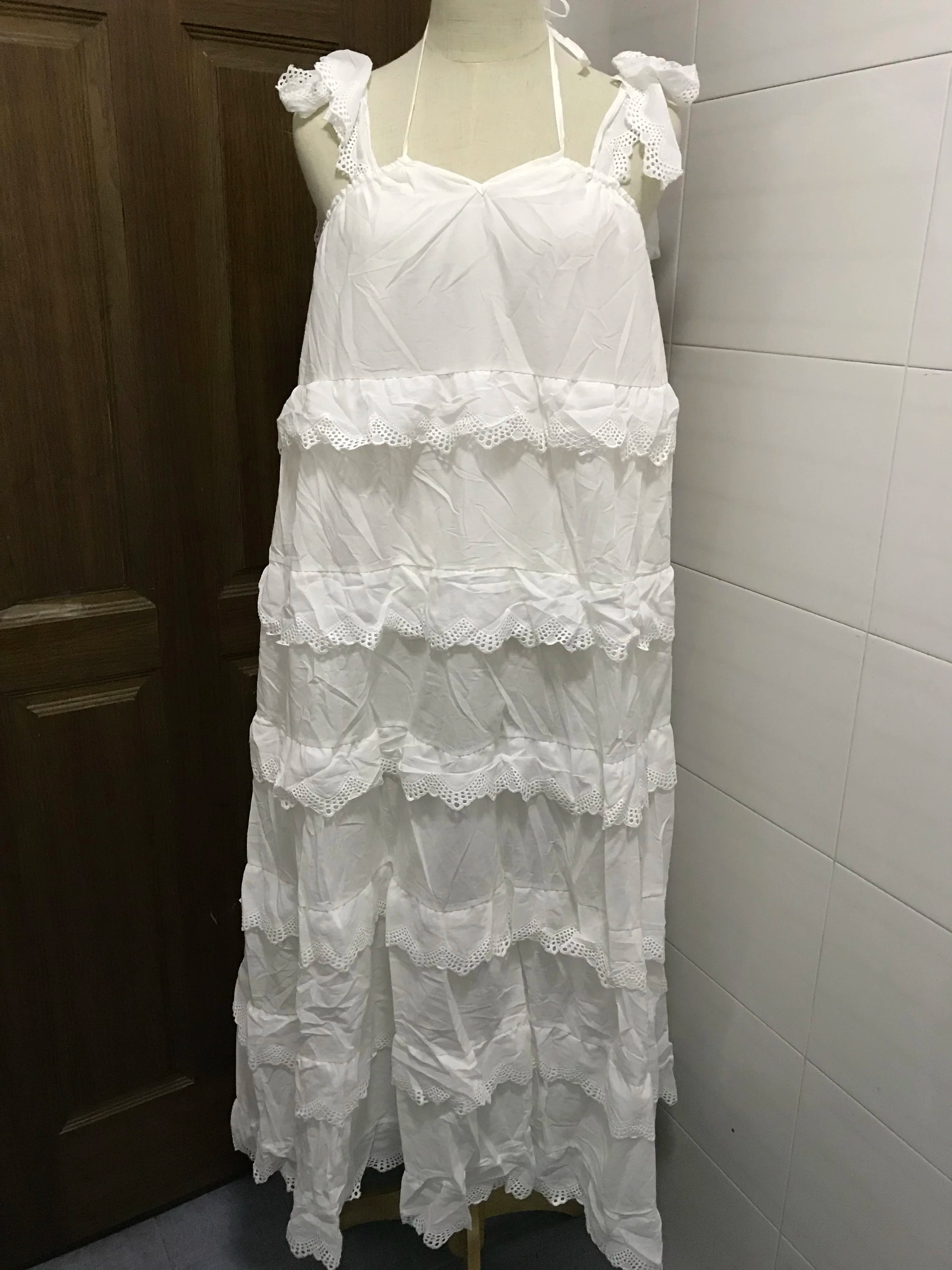 BOHO Stitching Lace Ruffles Tide Bow Spaghetti Strap Dress Ethnic Woman Slash Collar Long Big Swing Cake Dresses Holiay Robe