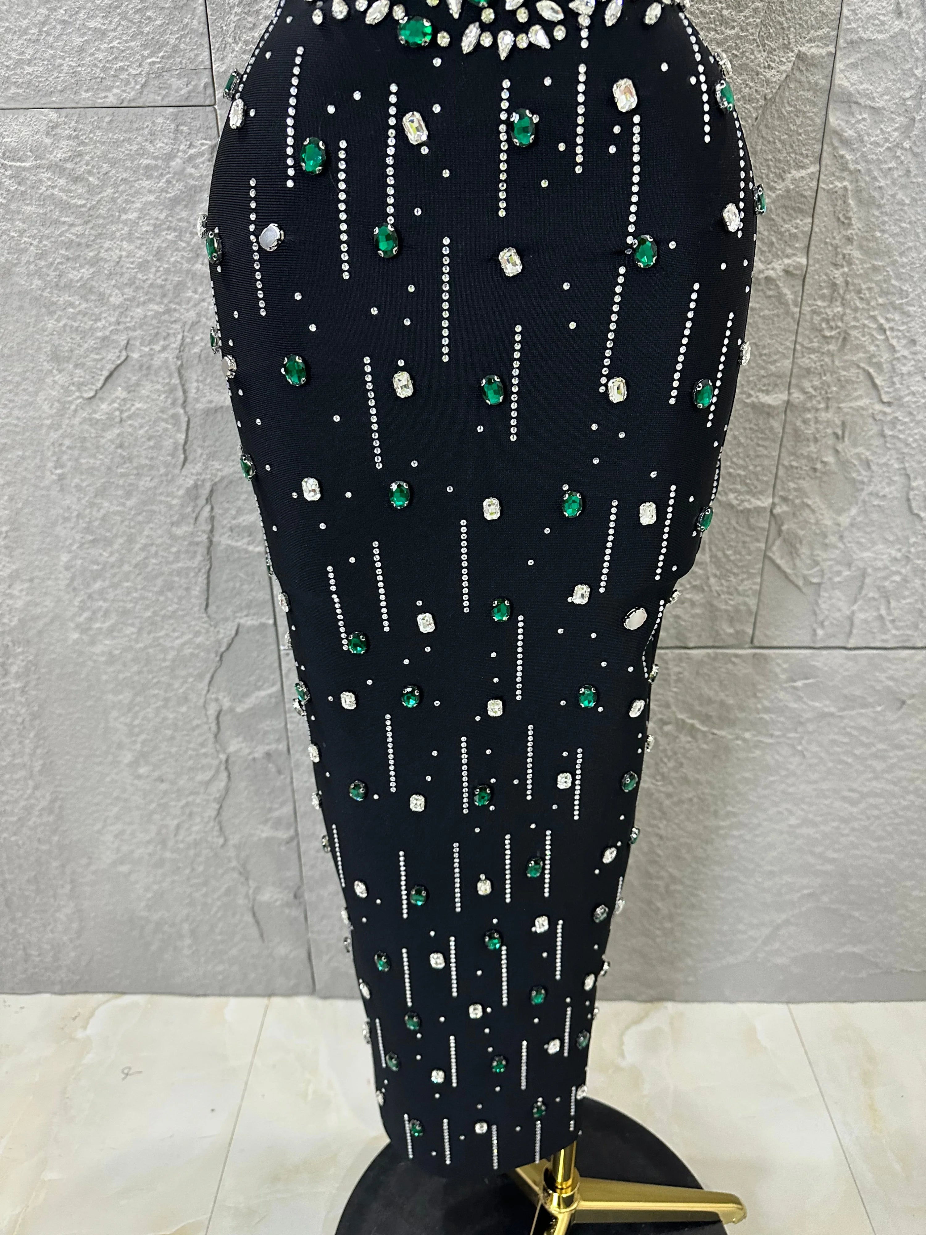 Sophisticated Black Bandage Midi Dress Women Spaghetti Strap Sweetheart Neck Rhinestone Emerald Bodycon Evening Gown