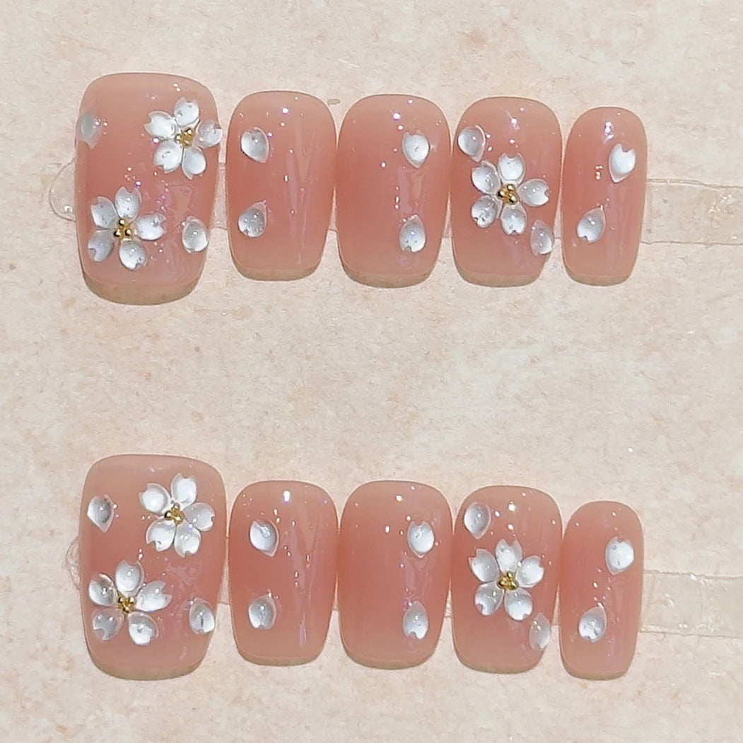 10Pcs Blush Pink Ballet Fake Nails Art Sweet Summer Wearing Fashion Short Square Manicure Handmade White Flowers Nail Stickers