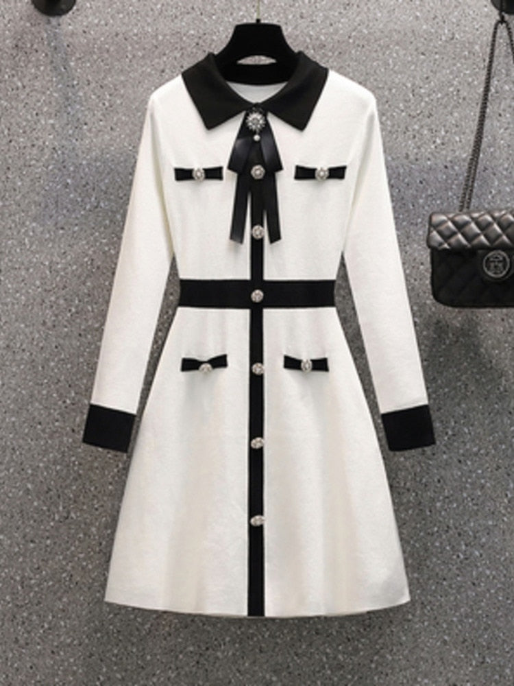Petit parfum automne hiver tricoté Robe pull femmes noeud papillon boutons Vintage fête Mini Robe élégant décontracté Chic Robe Femme