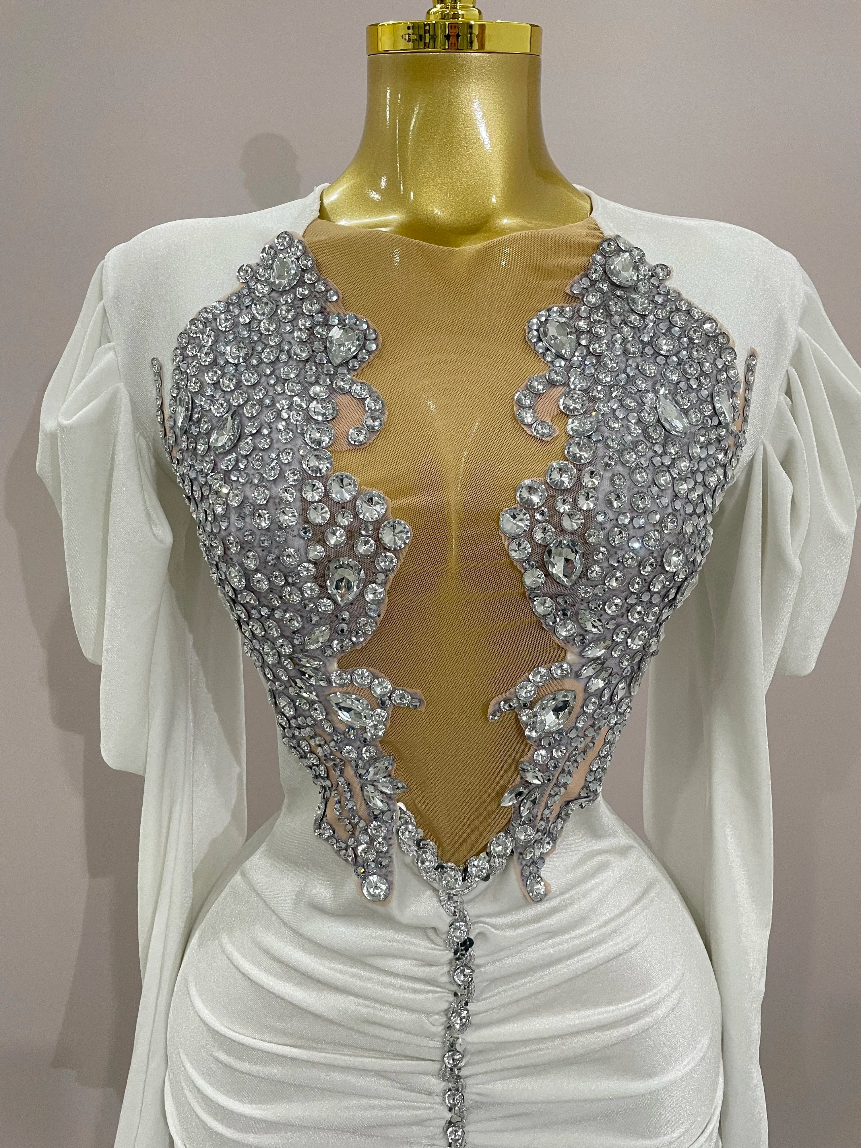 Luxury Sparkly Crystals Sexy Mesh White Velvet Short Dress 2025 Women Elegant Evening Prom Birthday Party Dresses Stage Costume