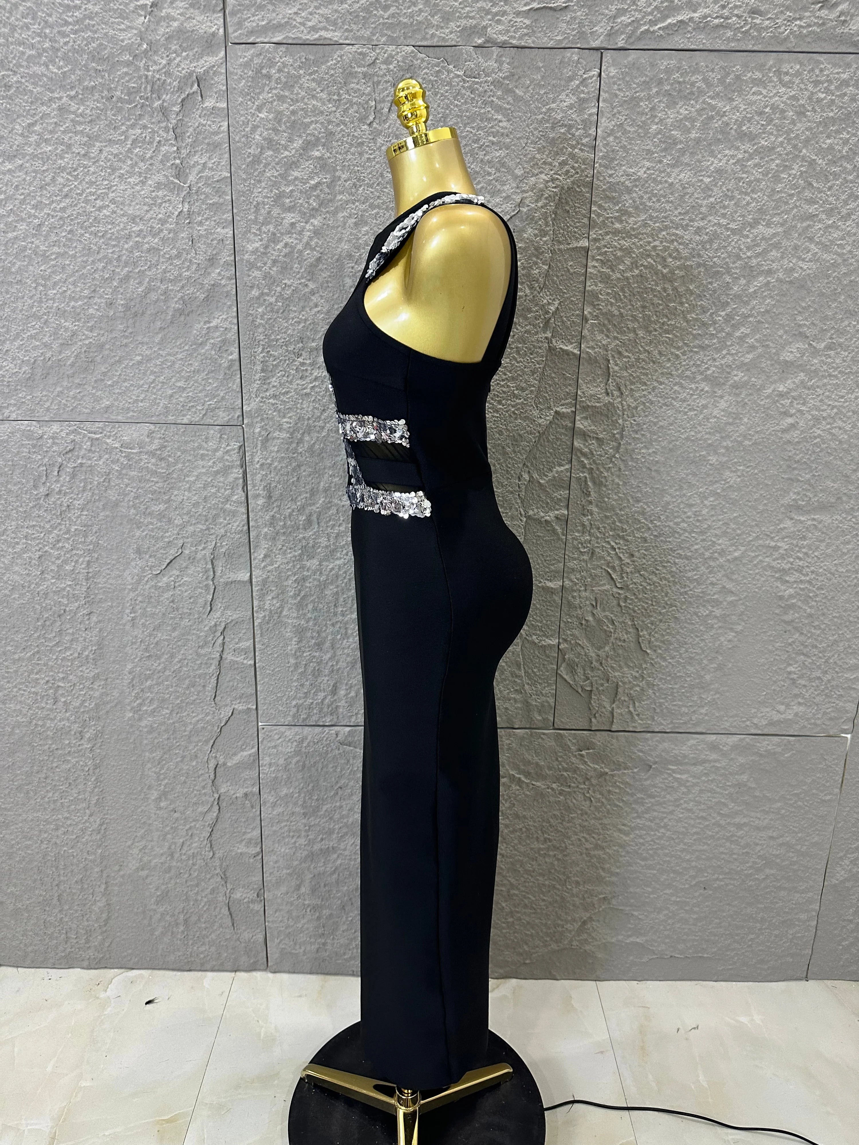 Elegant Black Halter Neck Maxi Dress Women Sexy Crisscross Crystal Embellished Sheer Mesh Cutout Waist Form-Fitting Outfit