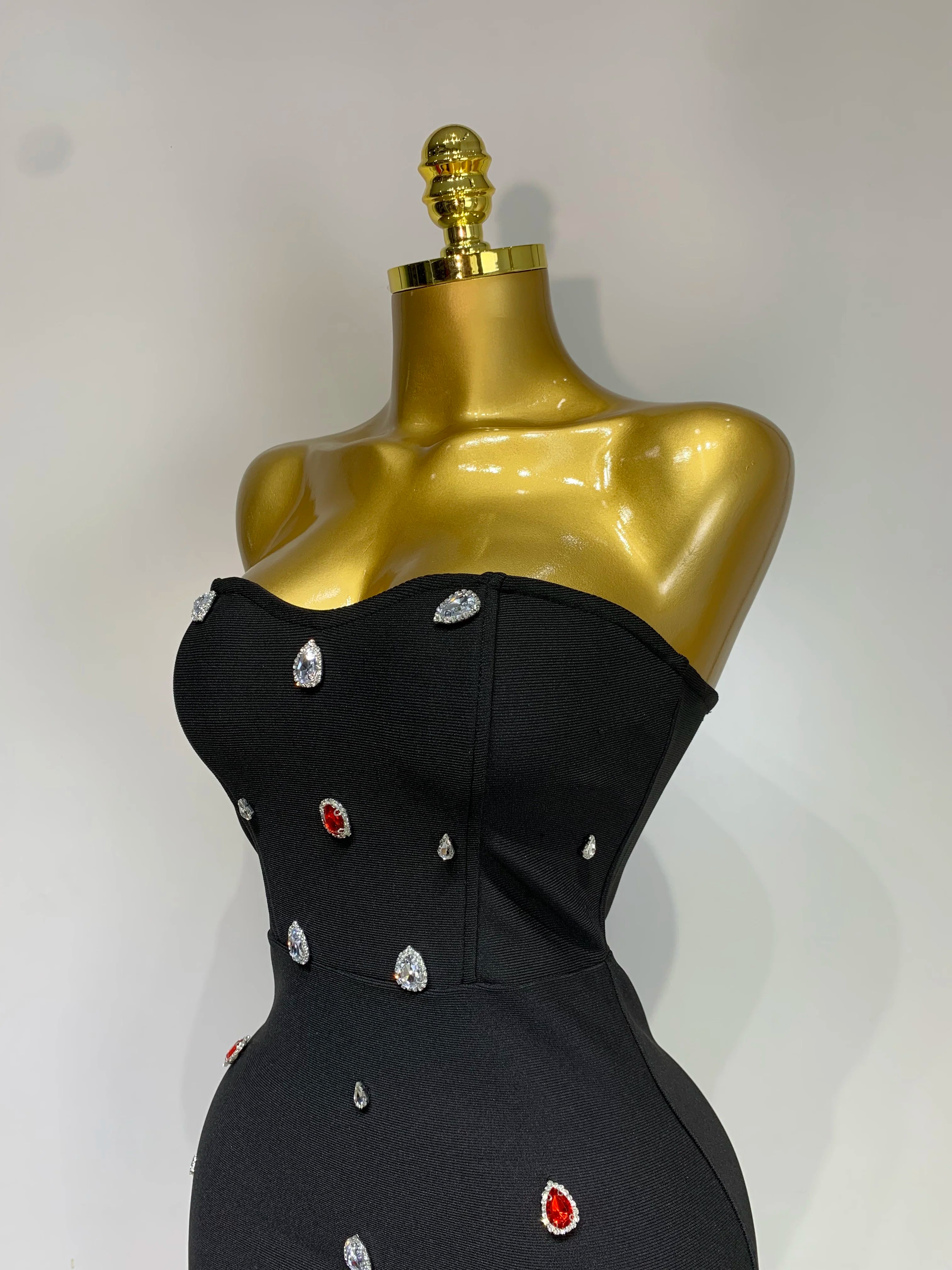 Women Sexy Strapless Colorful Crystal Bodycon Mini Bandage Dress 2025 New Spring Elegant Party Celebrate Birthday Outfit