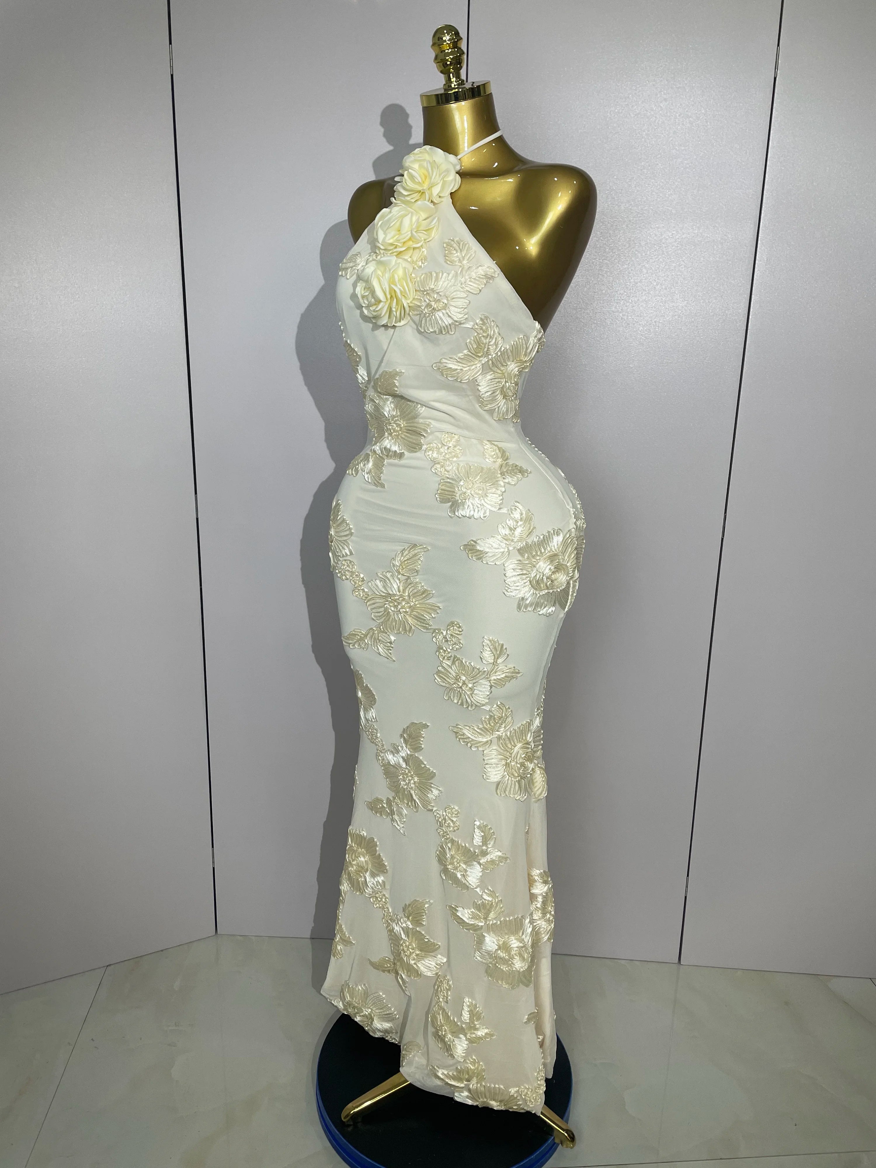 2025 New Sexy Halter High Waist Slim Embroidery Floral Long Dress Women Celebrate Evening Party Prom Fashion Cocktail Outfit