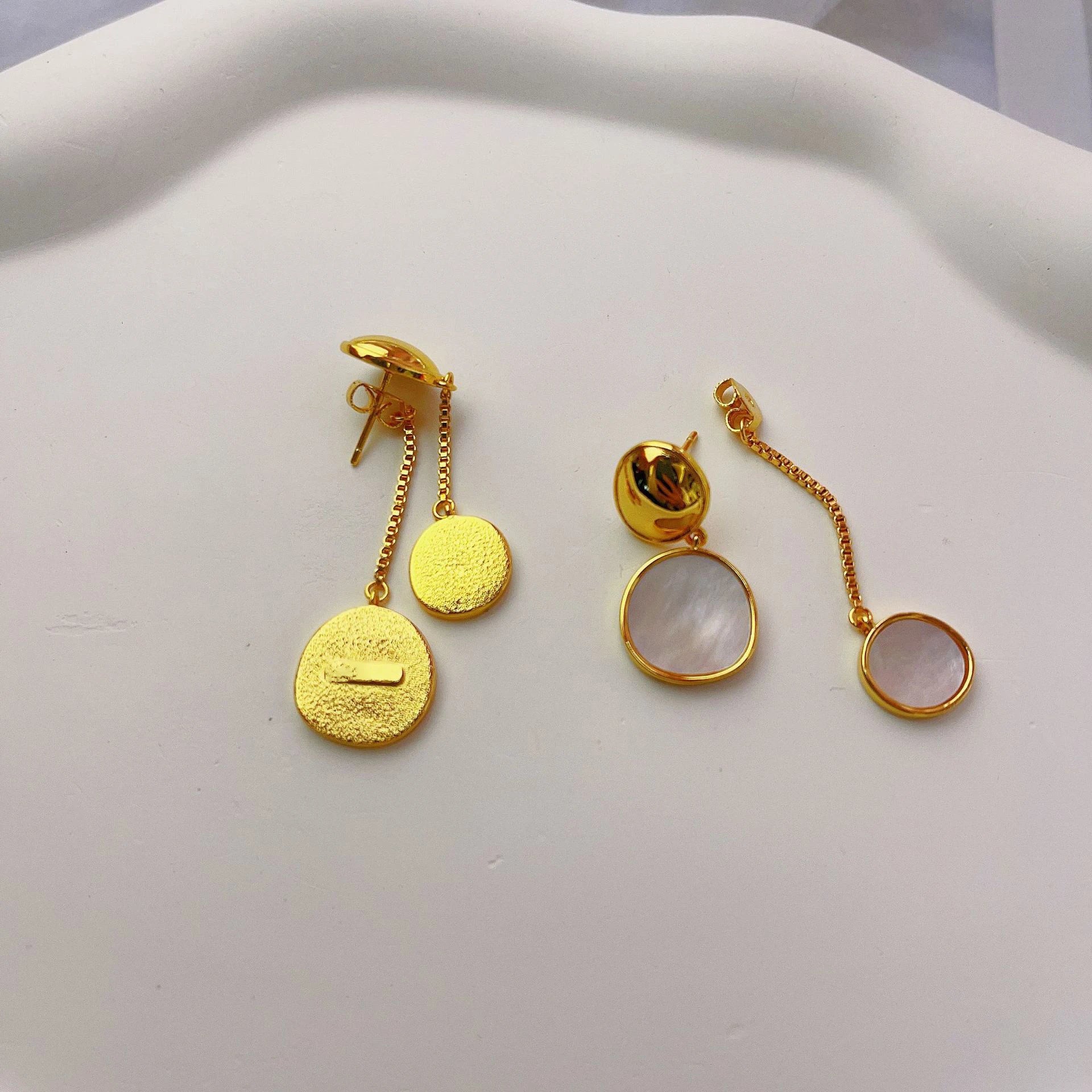 New French Elegant Gold Color Pearl Earrings for Korean Fashion Jewelry Party Women's Sweet Accessories