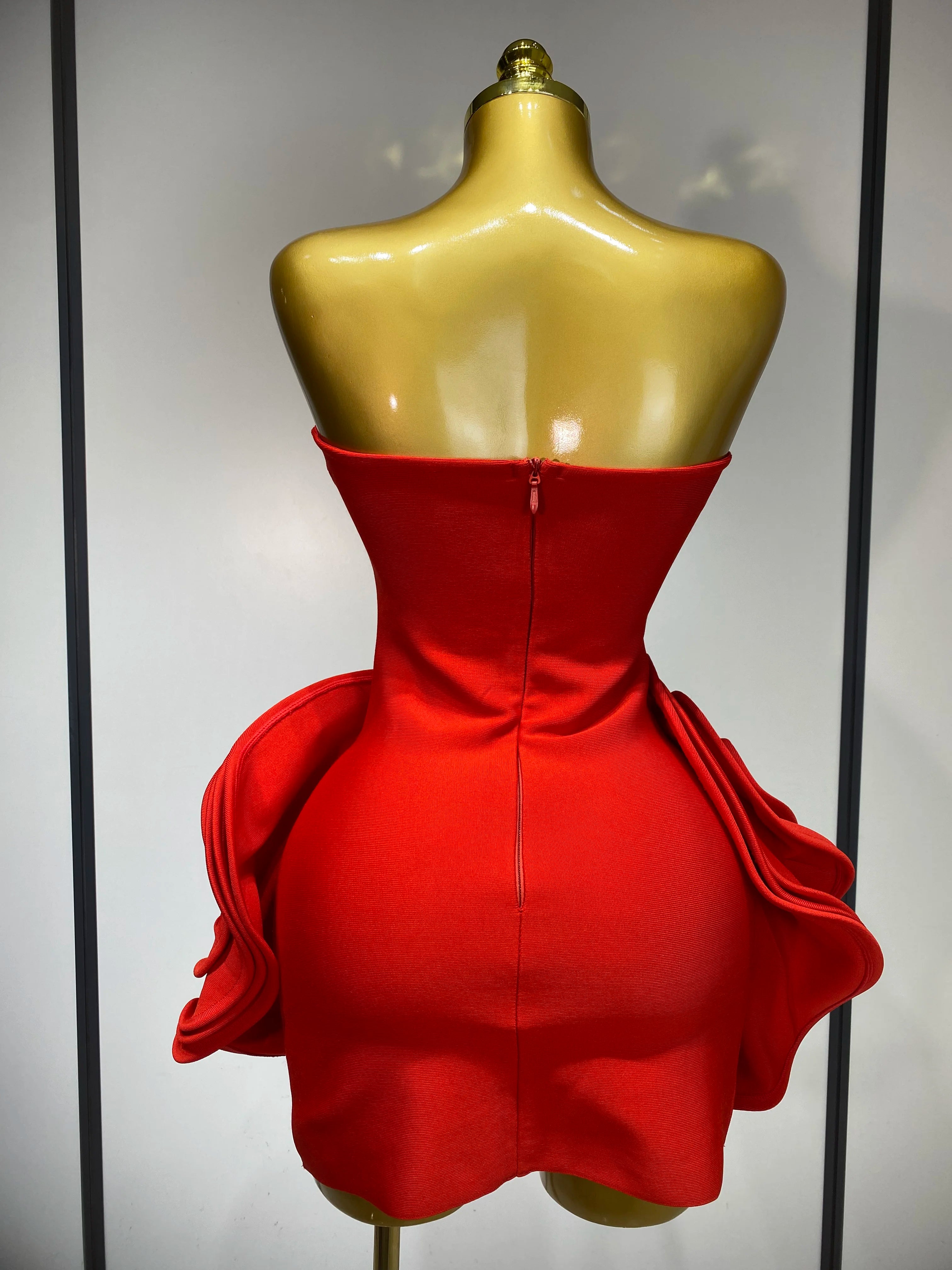 Celebrity Sexy Strapless Backless Flower Red Mini Bodycon Bandage Dress 2025 Knitted Elegant Evening Club Luxury Birthday Dress
