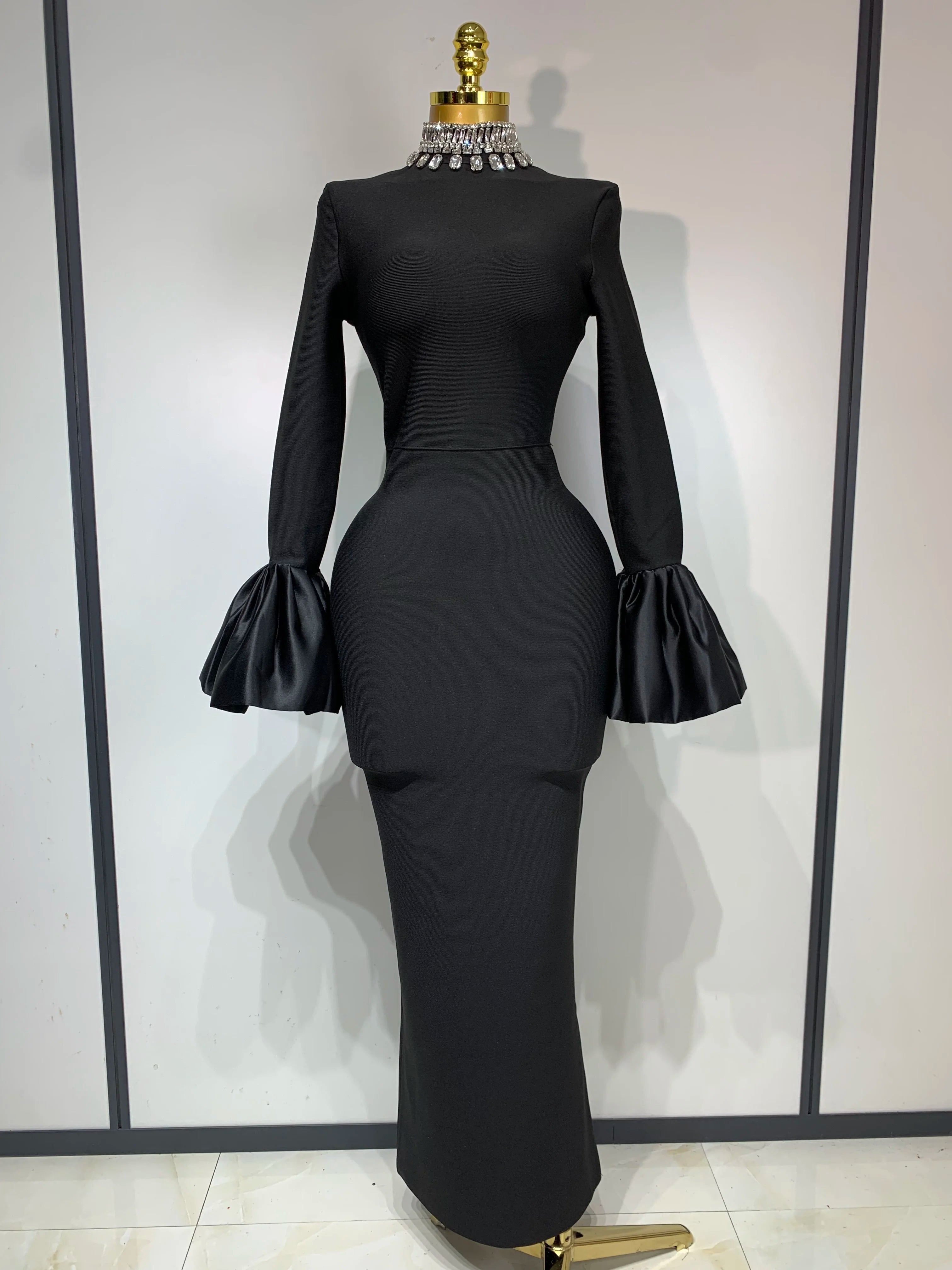 Sparkly Diamonds Neck Flare Sleeve Red Long Bandage Dress 2025 Elegant Woman Evening Party Dress Cocktail Party Club Outfit black