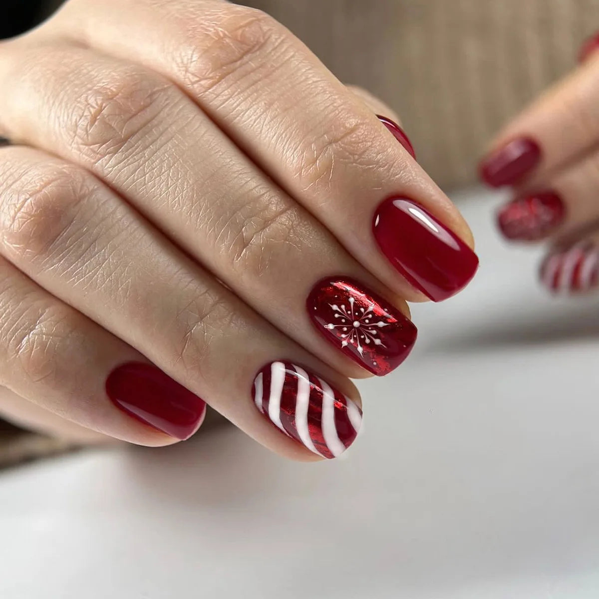 24pcs/set short fake nails for Christmas Square ballet winter false nail tips snow flakes christmas tree snowman press on nails 1538
