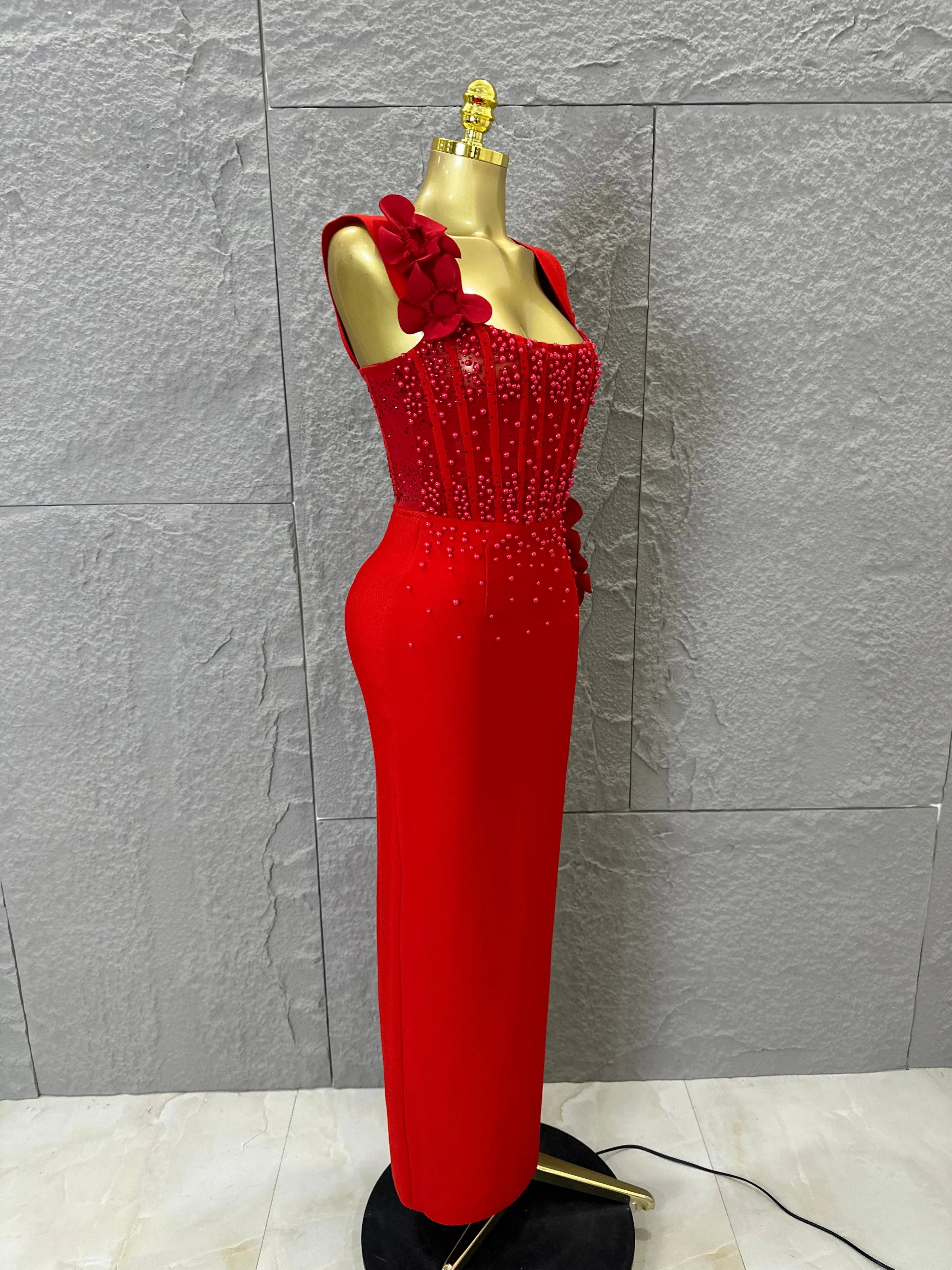 Women Sexy Sheer Mesh Corset Beaded 3D Floral Applique Form-Fitting Outfit Formal Event Party Costum Red Square Neck Maxi Dress